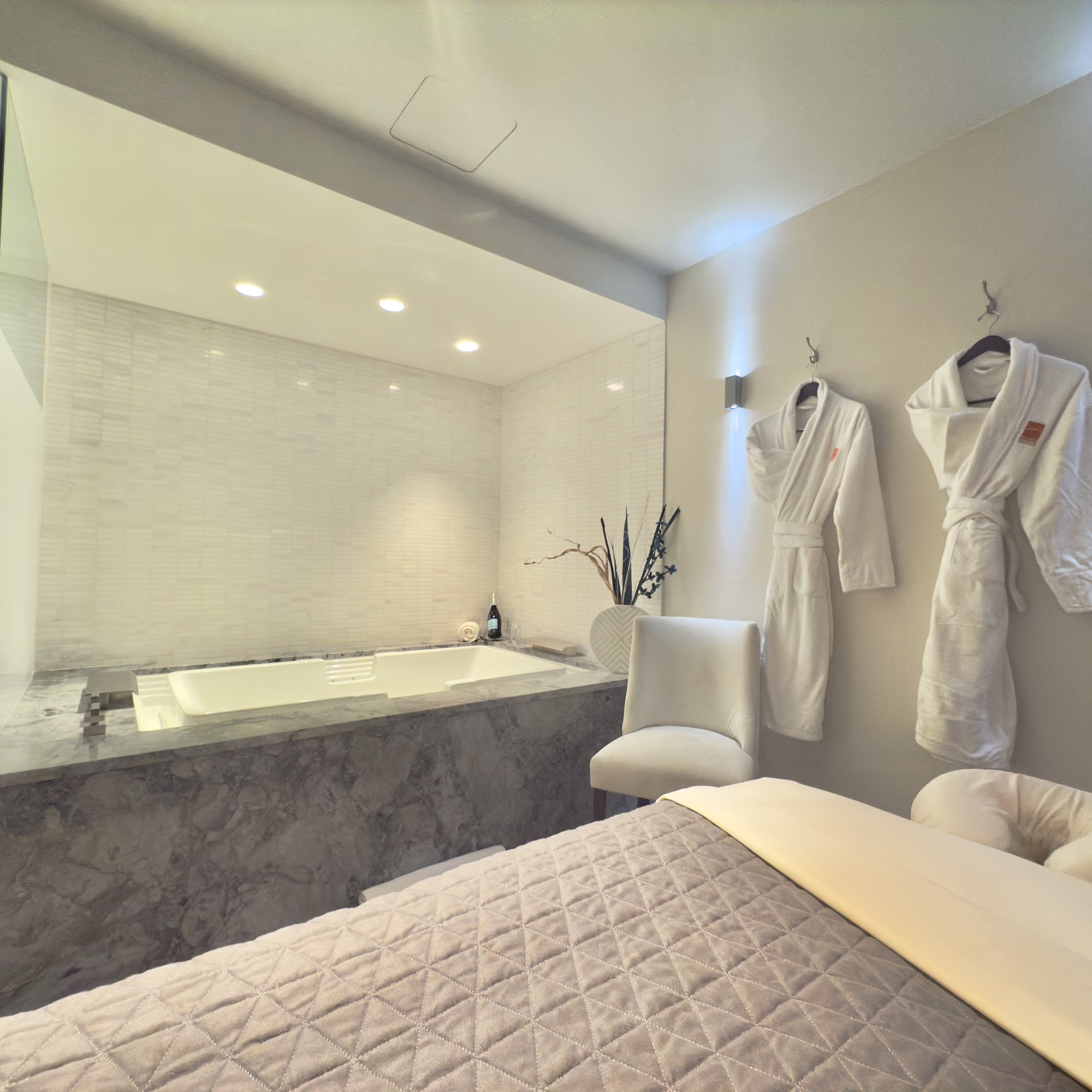 GLO Mind Body Skin 141 E Meadow Dr, Vail Colorado 81657