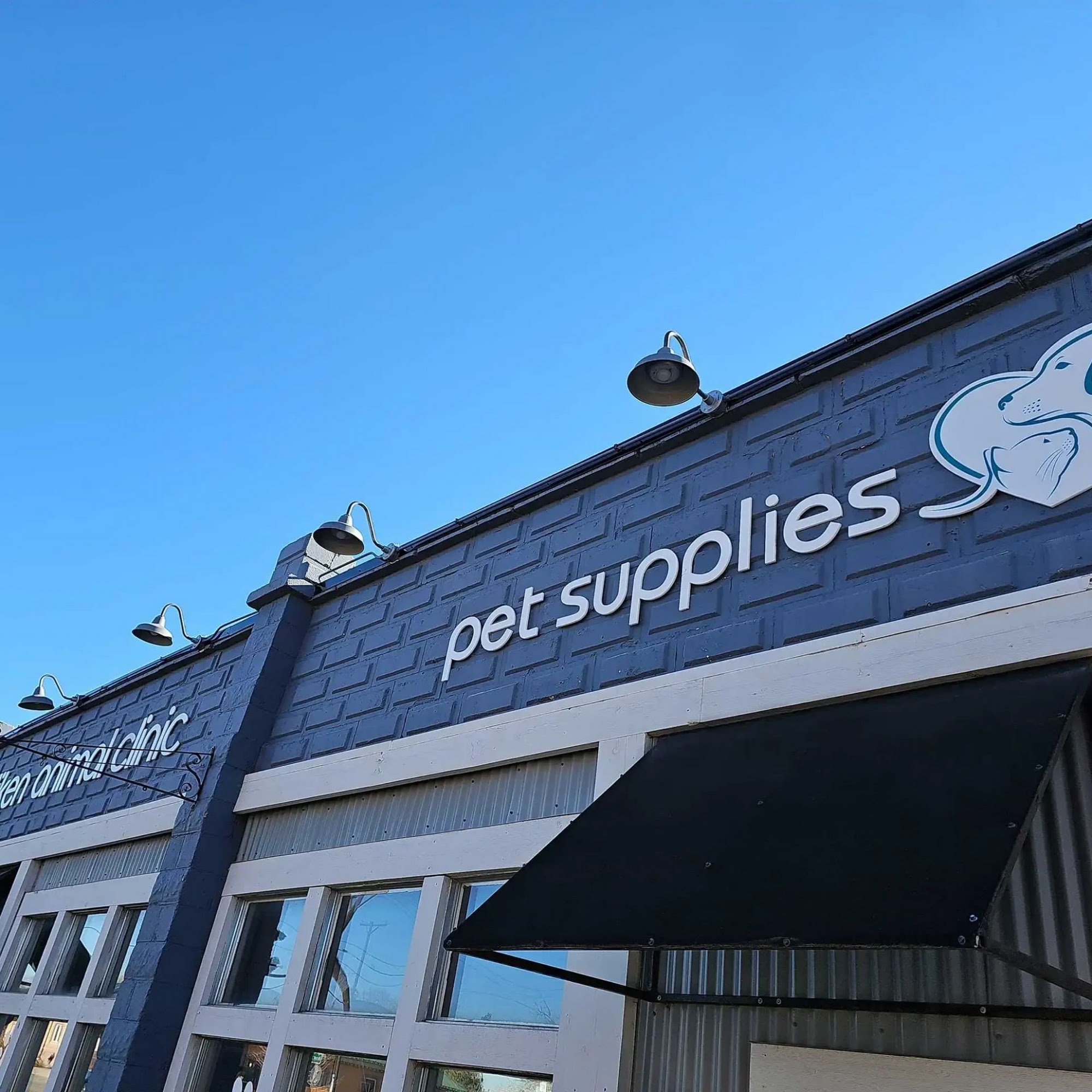 Blue Ribbon Exteriors & Construction