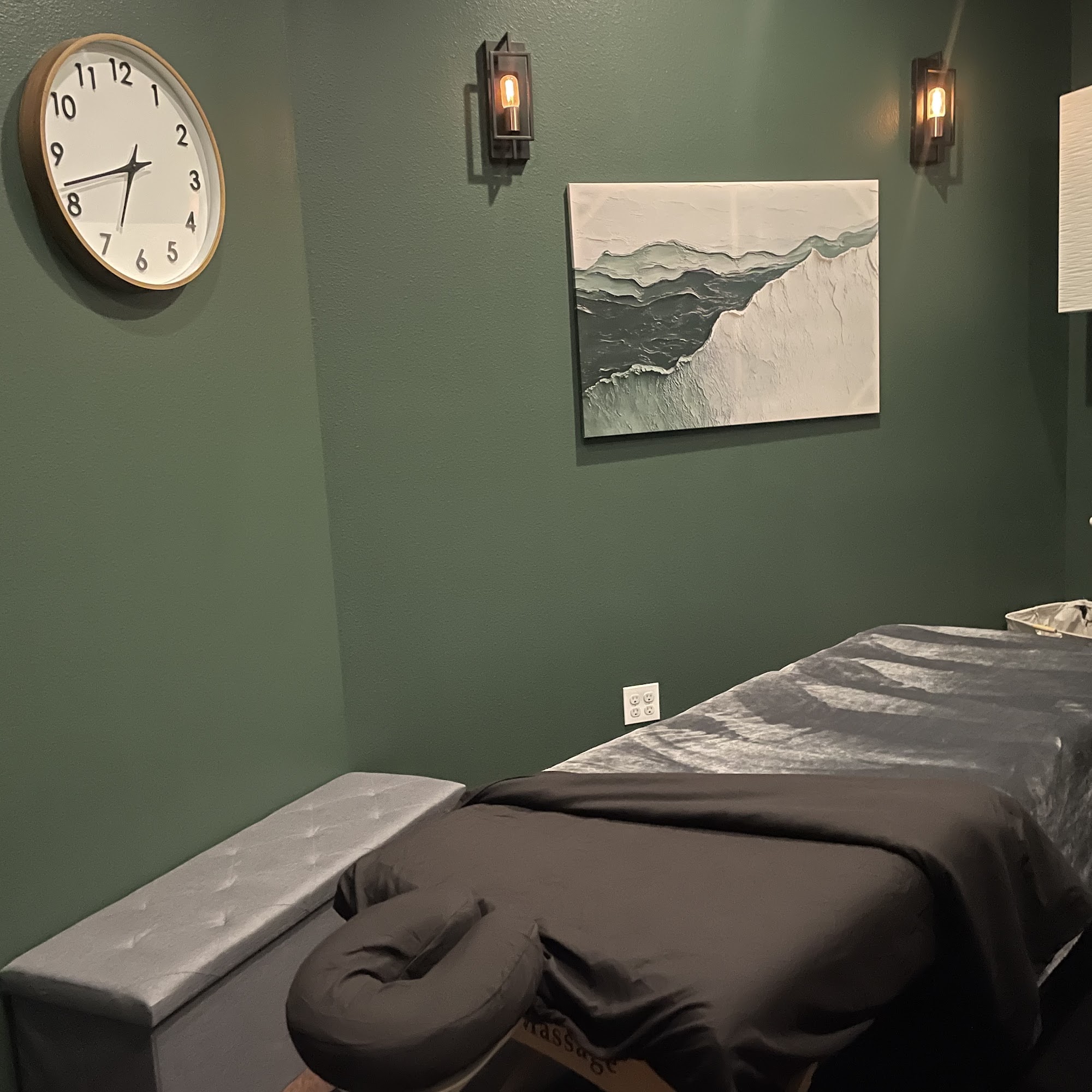 The Retreat Massage and Wellness 5191 W 112th Ave, Westminster Colorado 80031