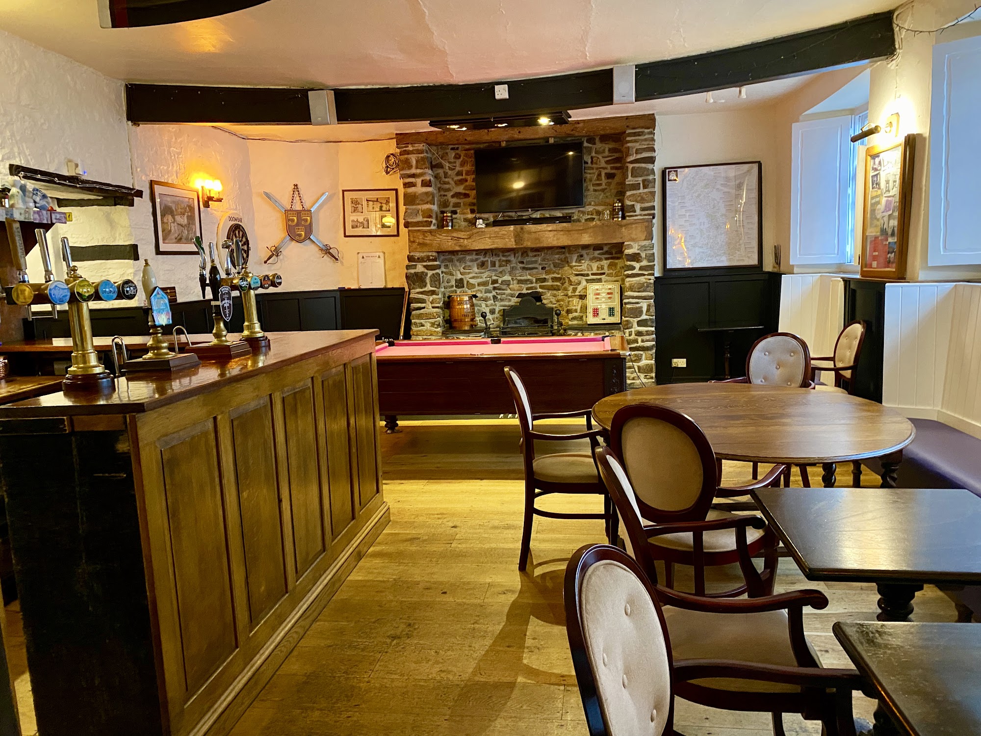 The Tree Inn THE TREE INN, Fore St, Stratton, Bude