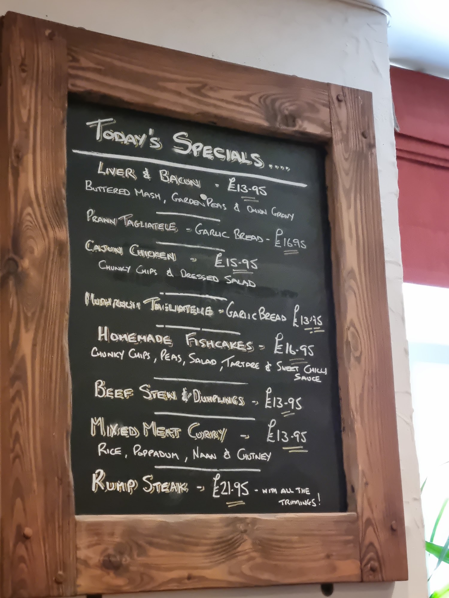 Royal Oak Inn