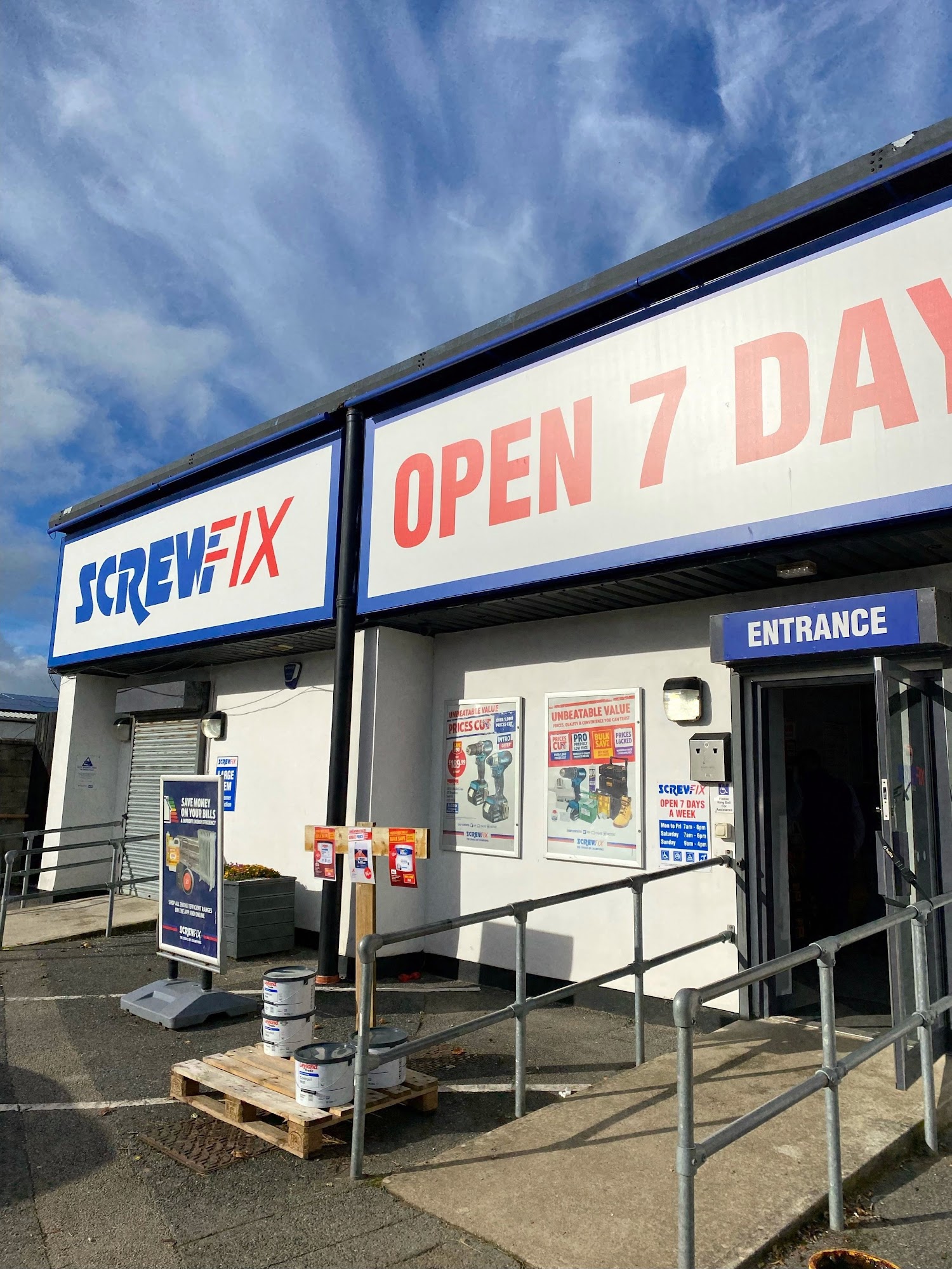 Screwfix Newquay