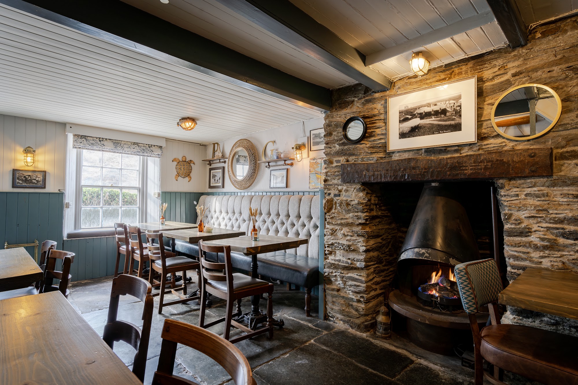 Port Gaverne Restaurant & Hotel