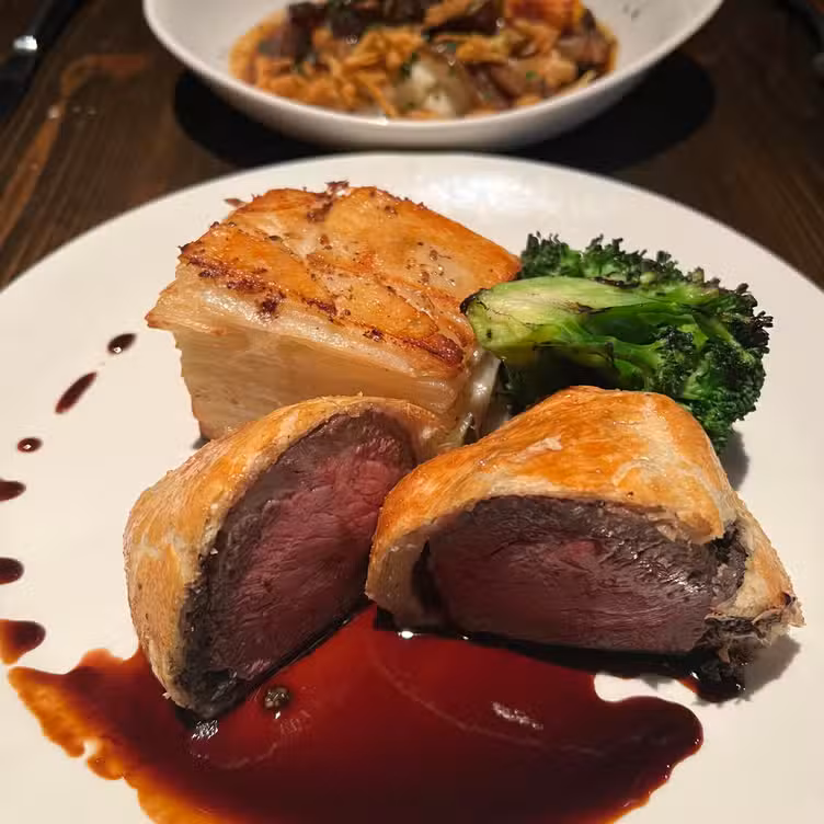 Photo credit: opentable