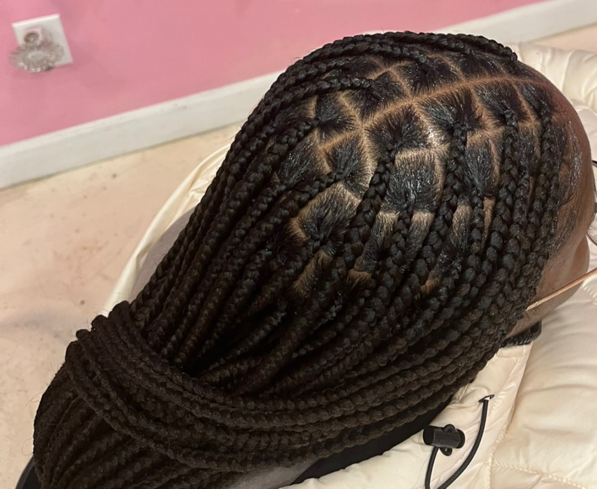 V&L African Braiding Place