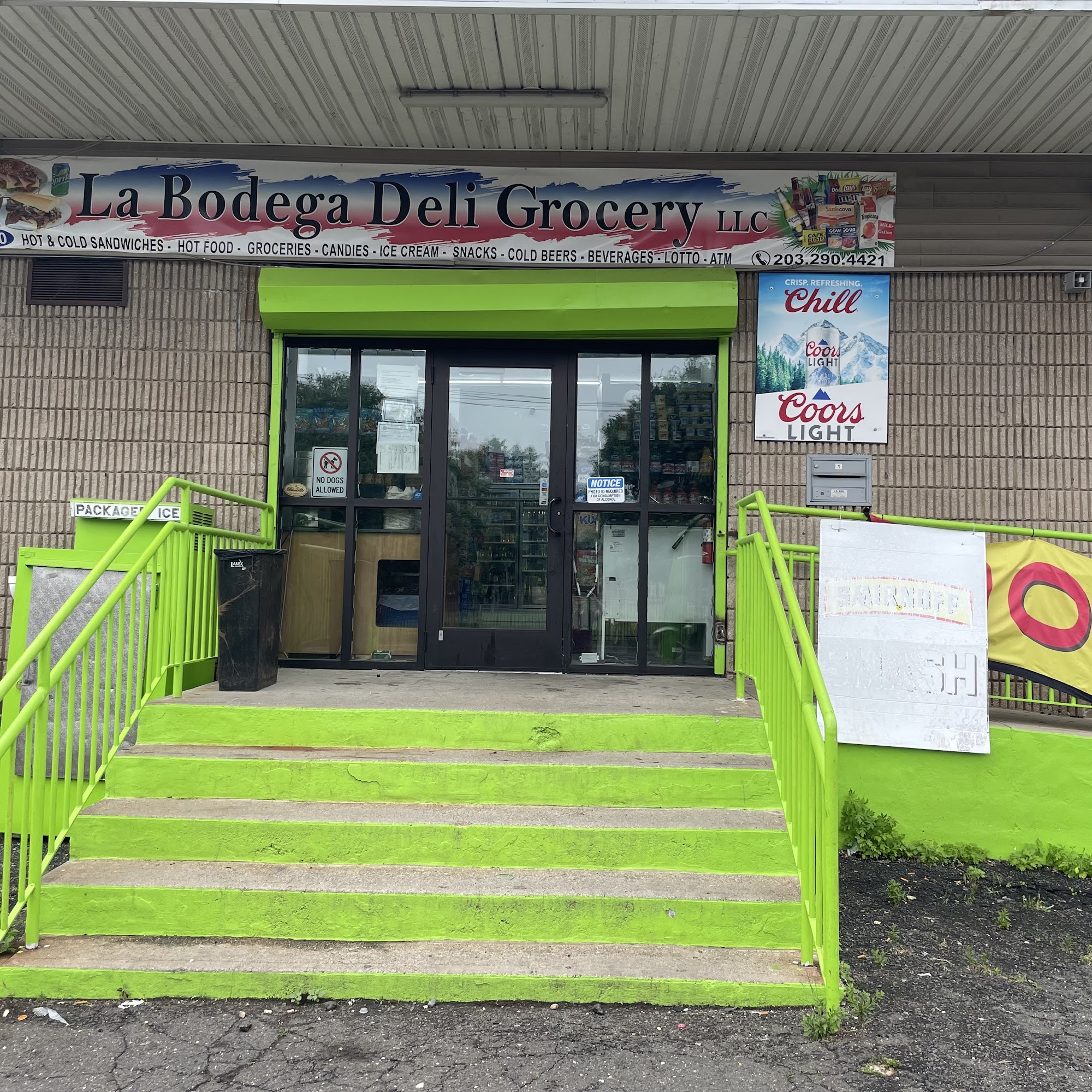 La Bodega Deli Bridgeport