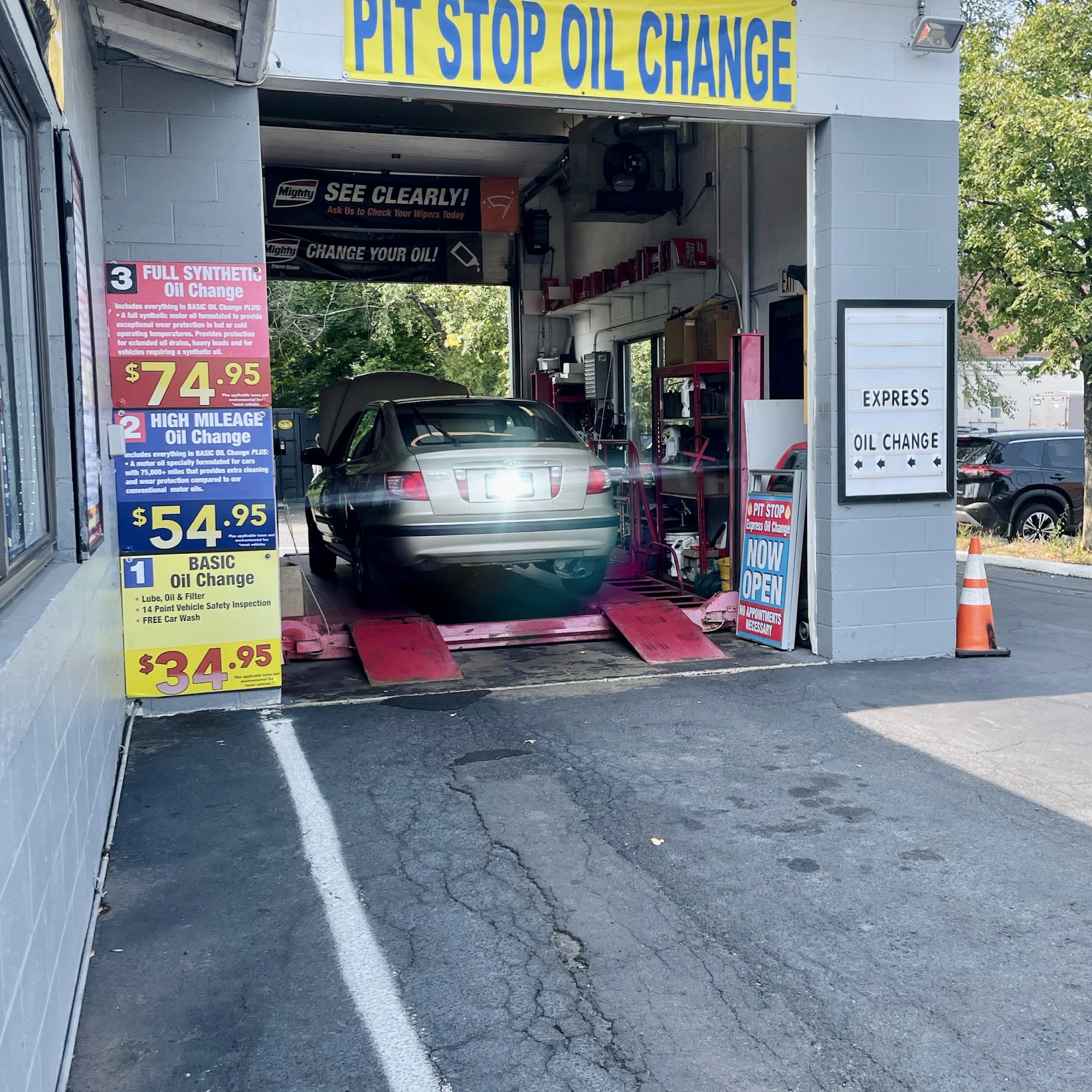 Pit Stop Oil Change