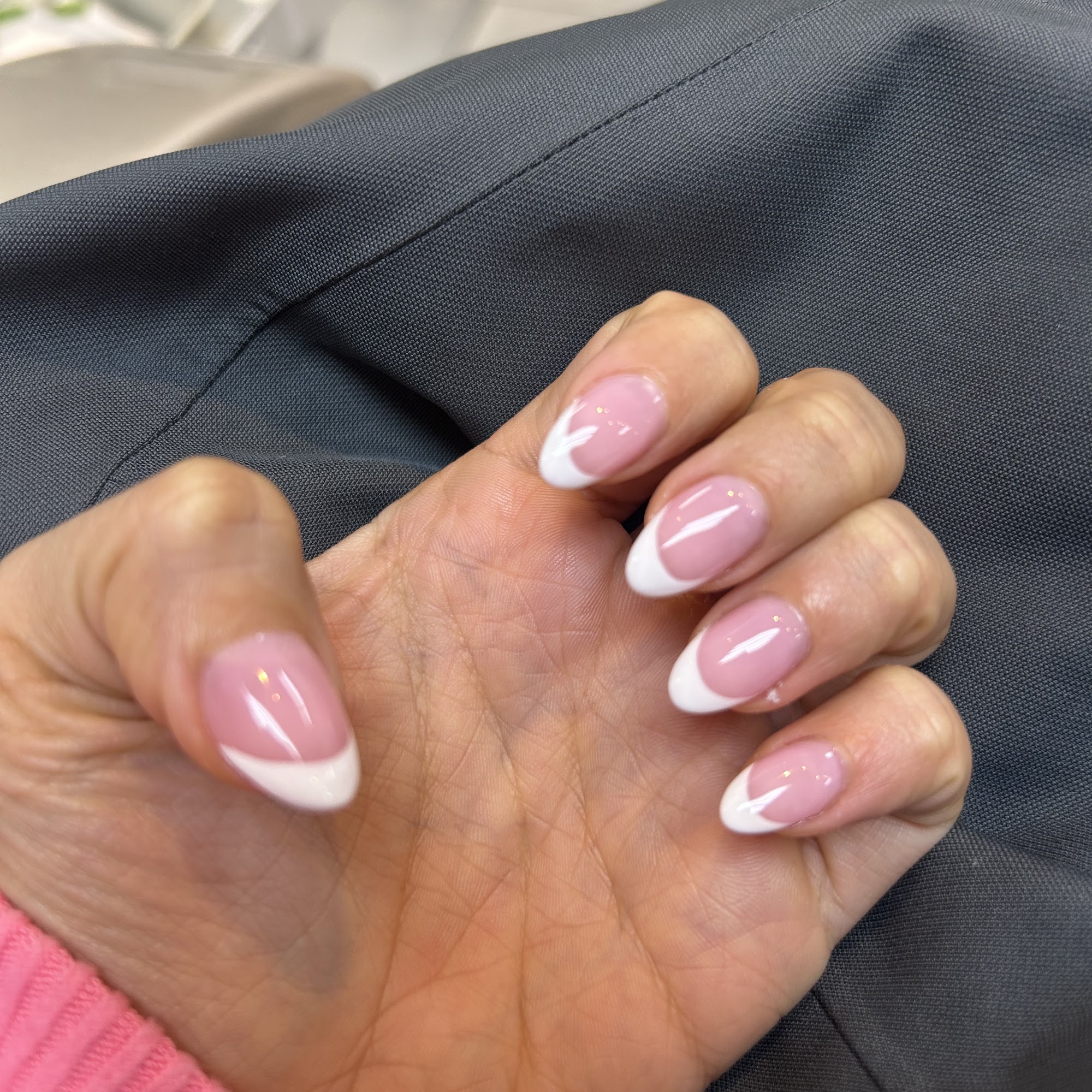 M NAIL SPA① 【CANTON】 140 Albany Turnpike, Canton Connecticut 06019