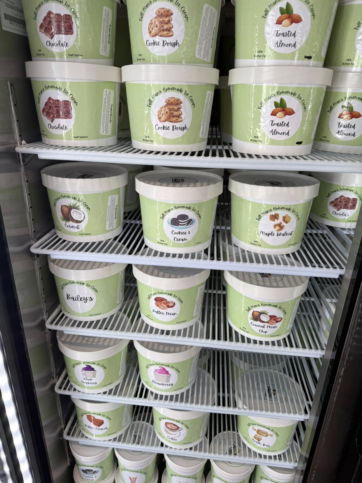 Tall Man’s Homemade Ice Cream Cromwell