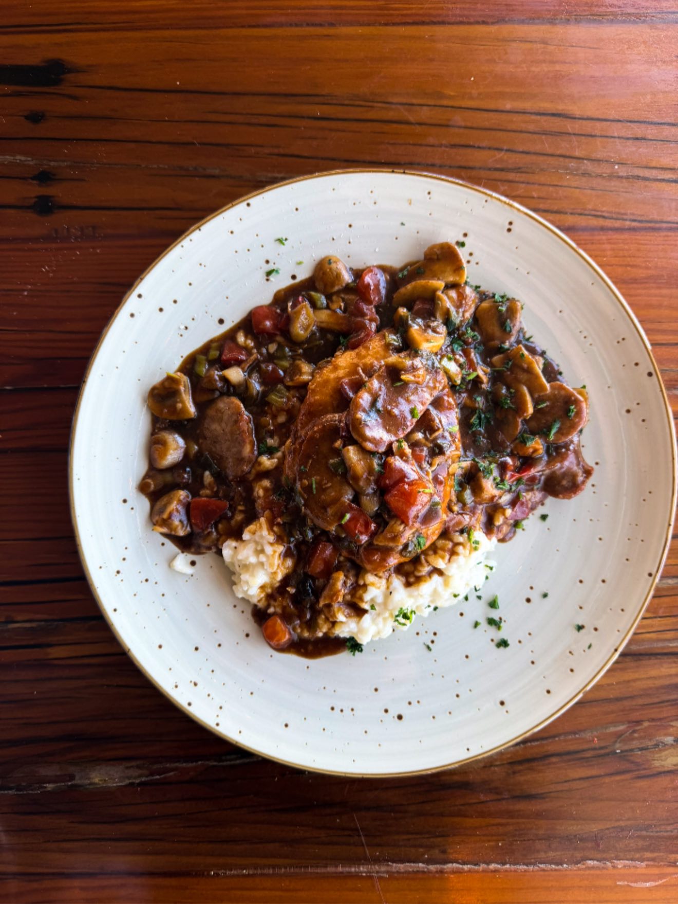 Lakeside Bar & Grill East Hampton