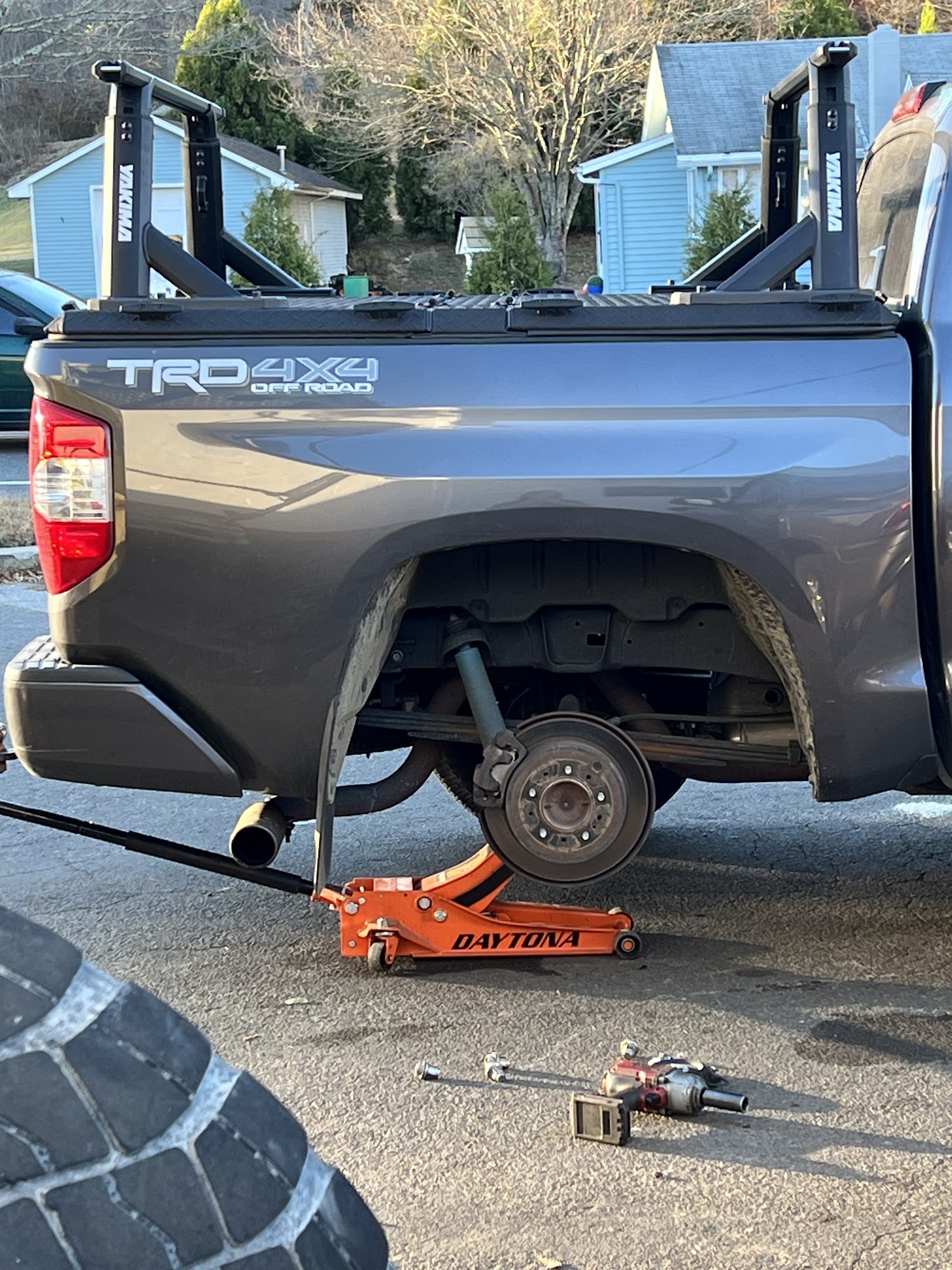 Oasis Truck Tire Services LLC