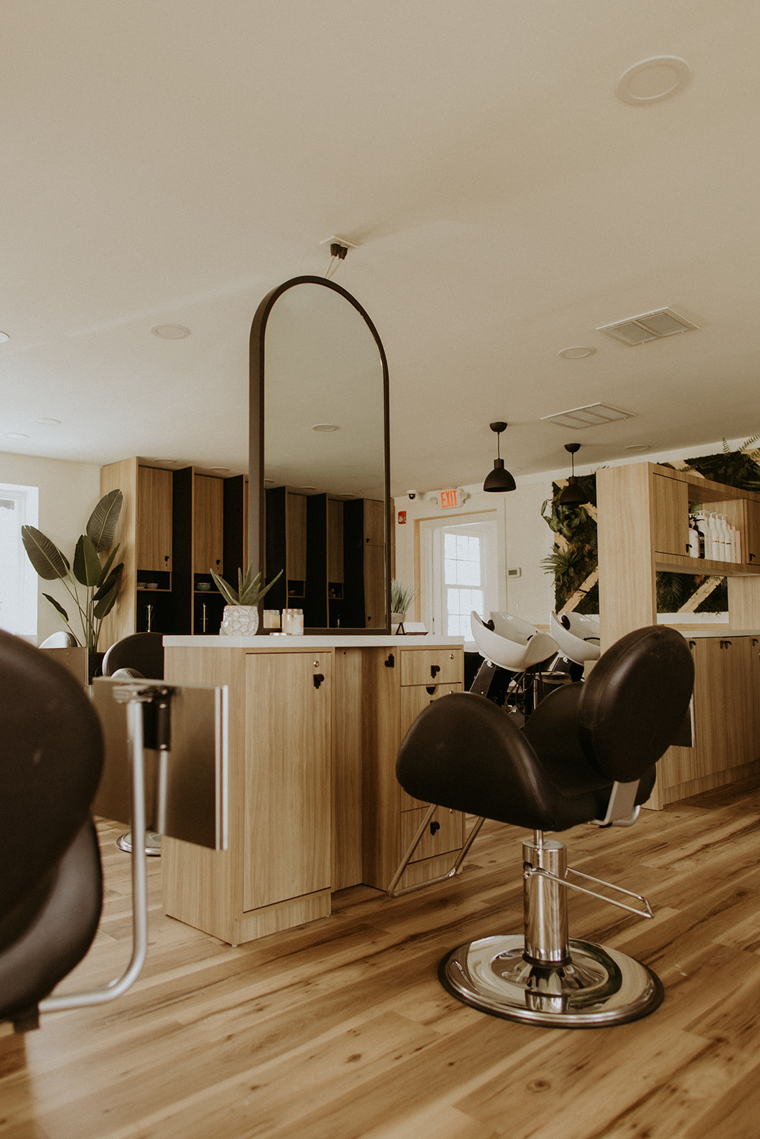 Mane & Co Hair Lounge