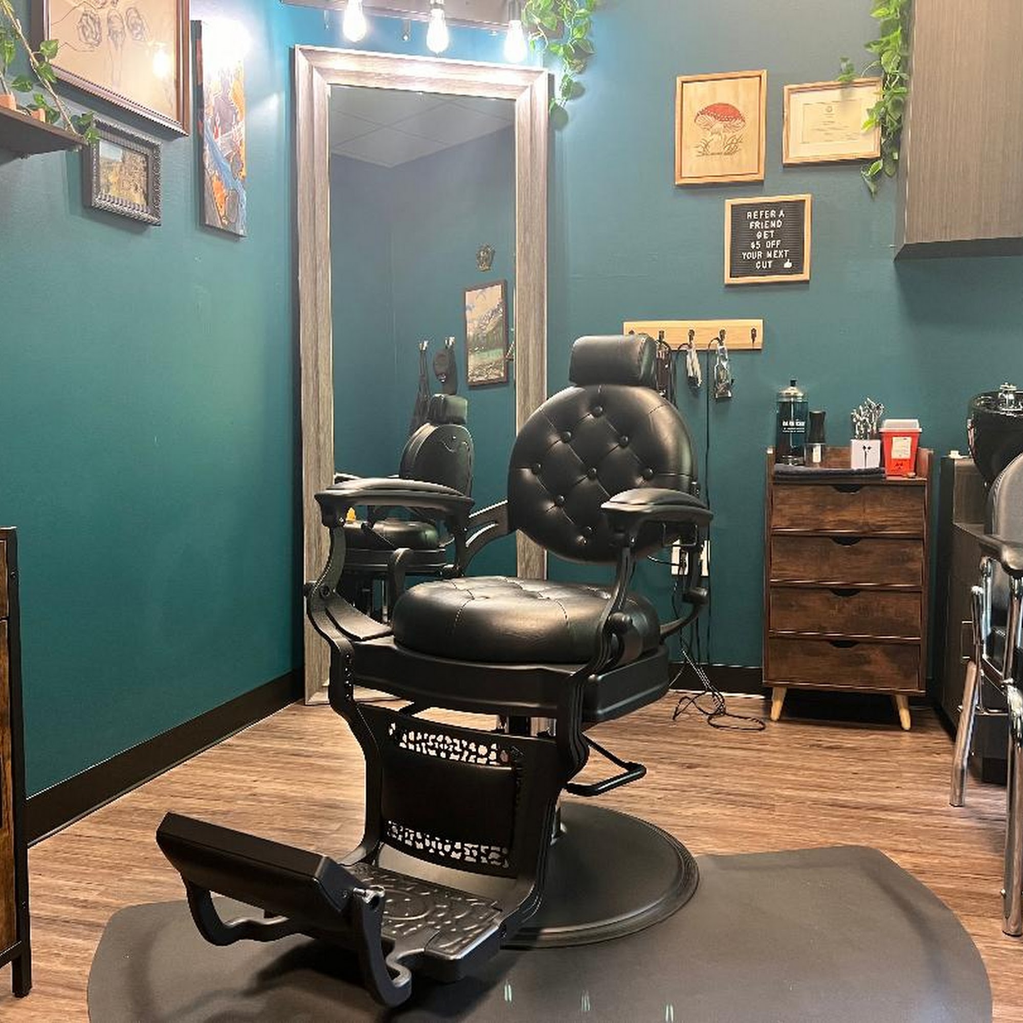 Hair on the edge 205 Glastonbury Blvd suite 626, Glastonbury Connecticut 06033