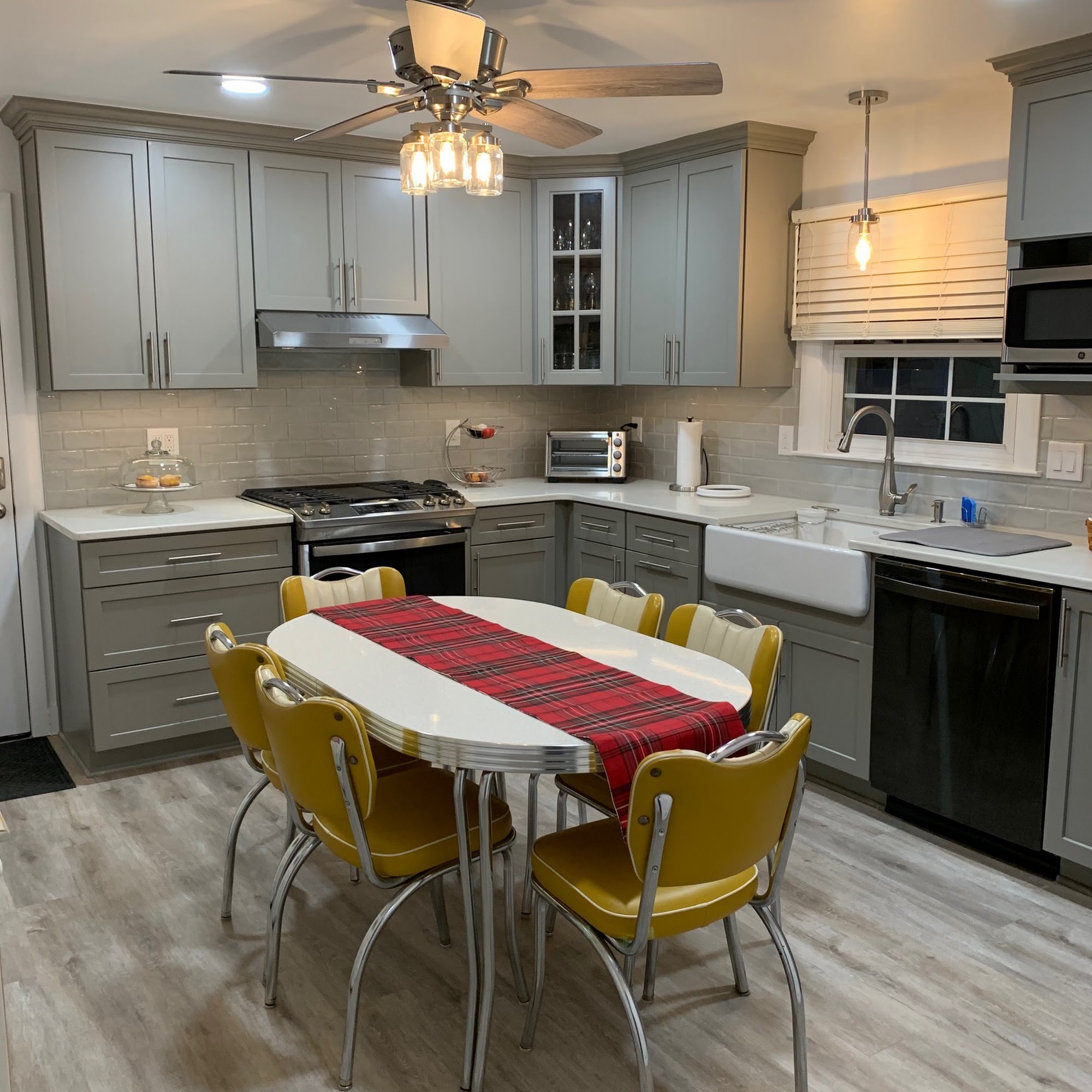 Connecticut Cabinet Distributors Glastonbury