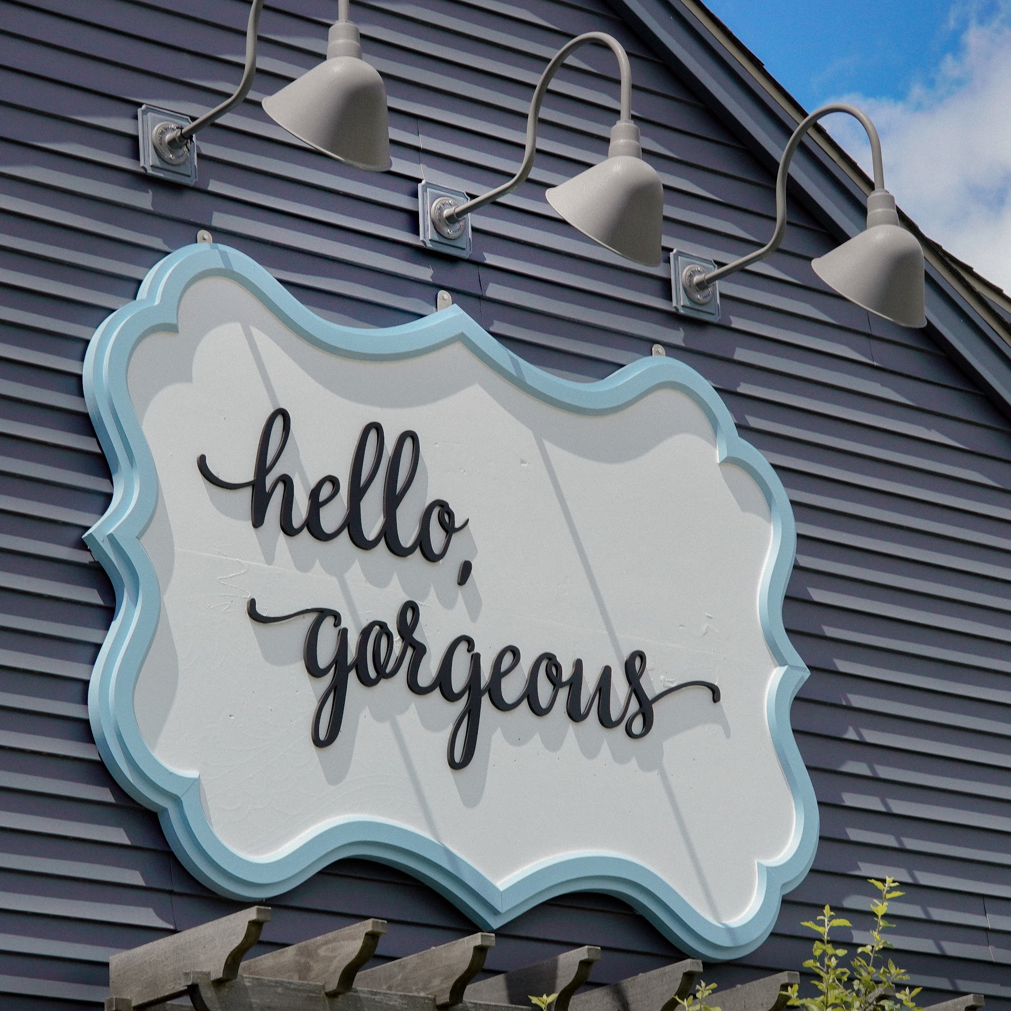 Hello, gorgeous Salon 391 Long Hill Rd, Groton Connecticut 06340