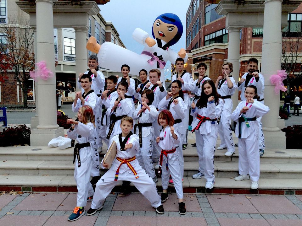 Hwang's School of Tae Kwon DO