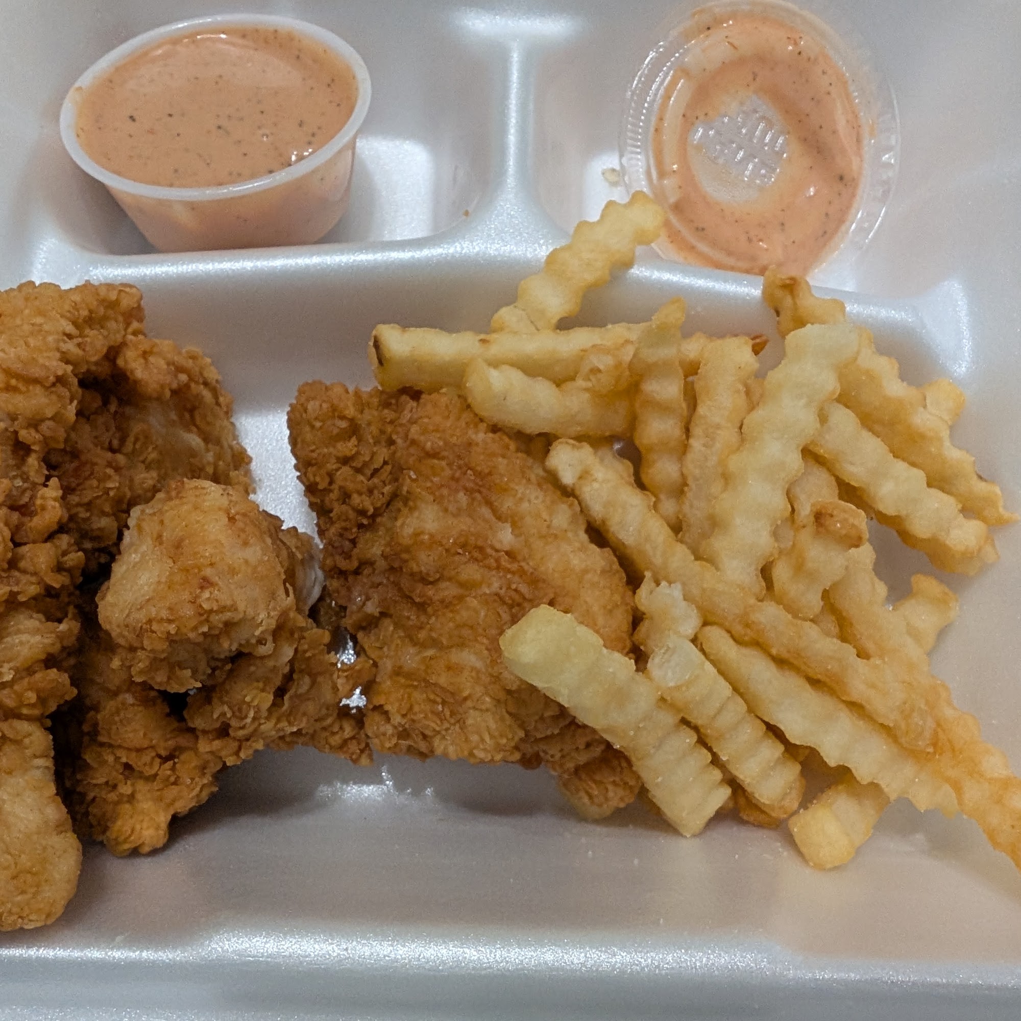 Raising Cane's Chicken Fingers 75 Buckland St, Manchester