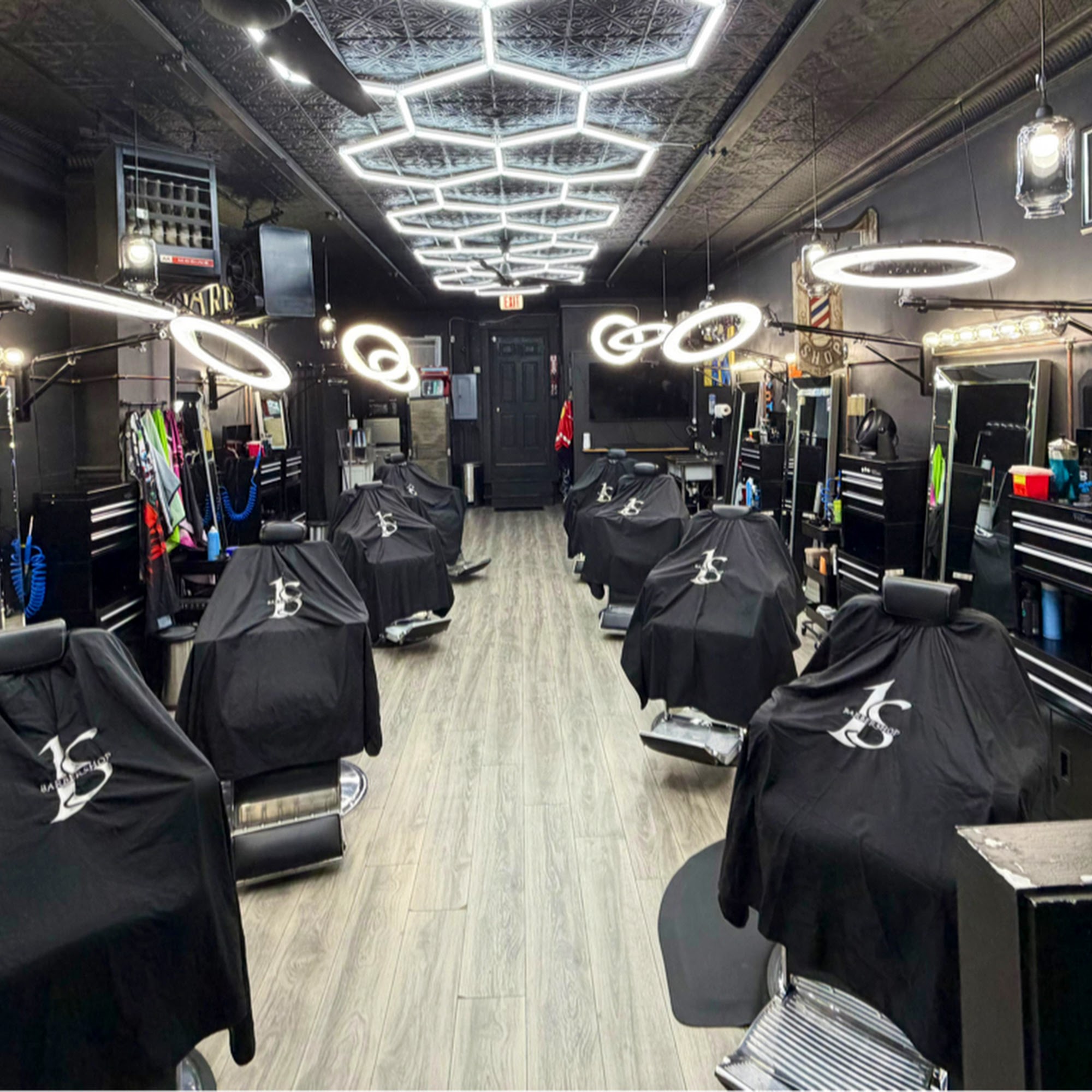 OneStop Barbershop 119 Spruce St, Manchester Connecticut 06040