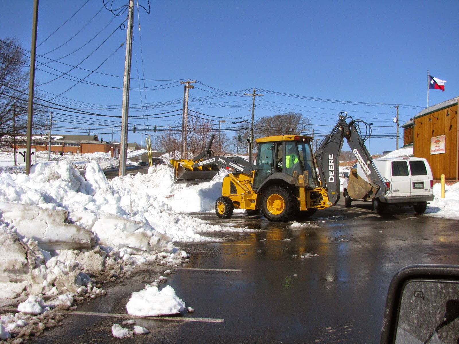 ABSOLUTE PROPERTY MANAGMENT 17 Berwyn St, Milford Connecticut 06461