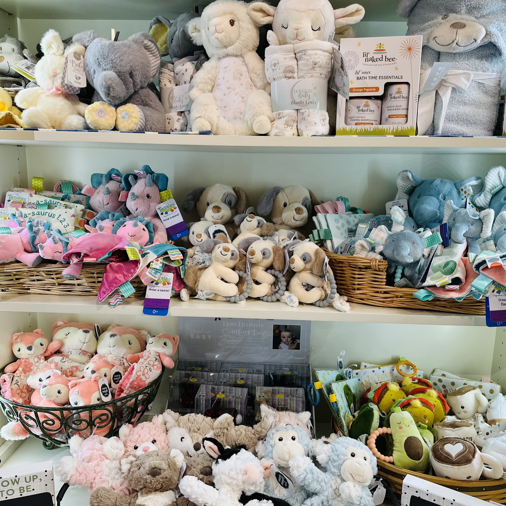 Seven Maples Gift & Garden 84 Main St, Monroe Connecticut 06468