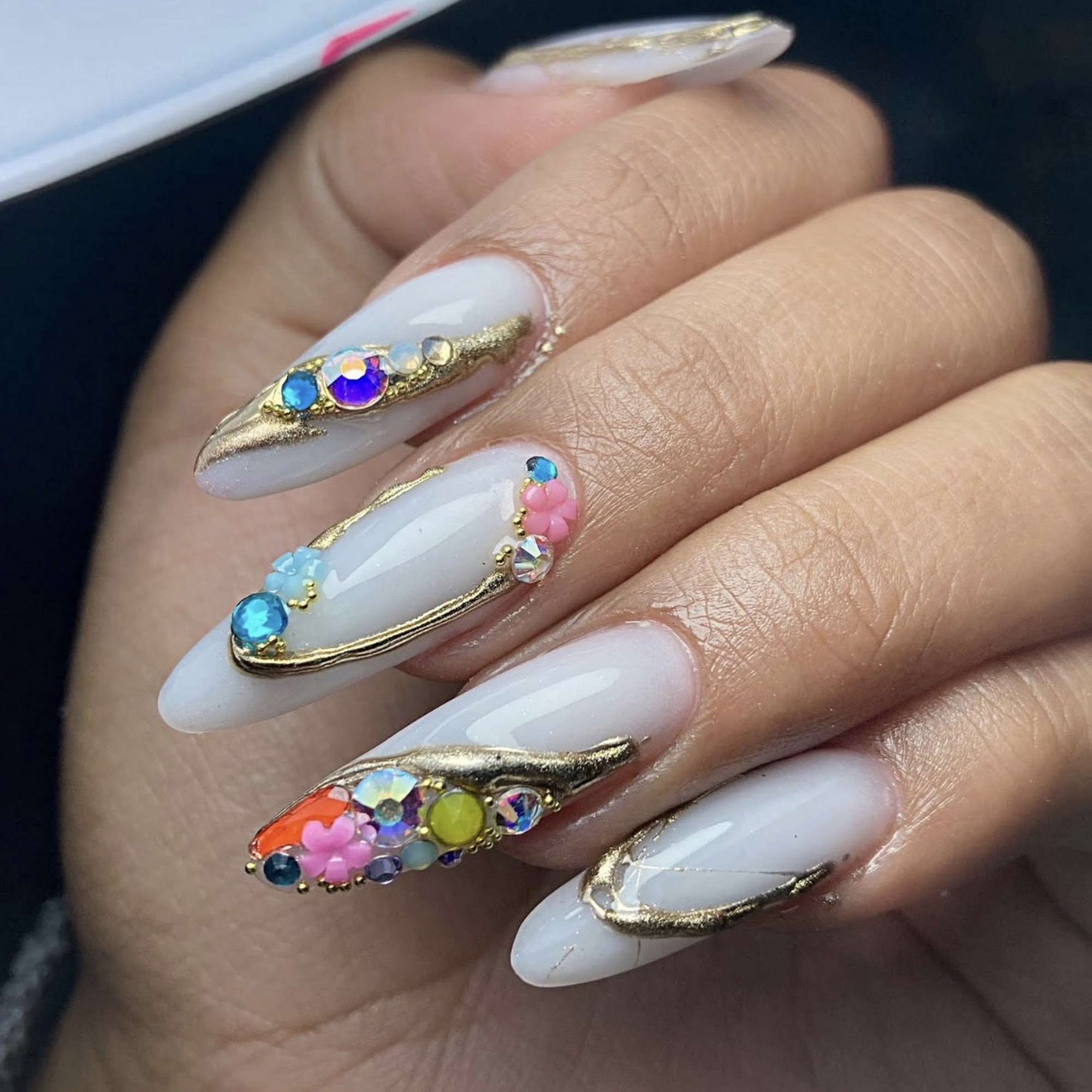 Exotic nails studio