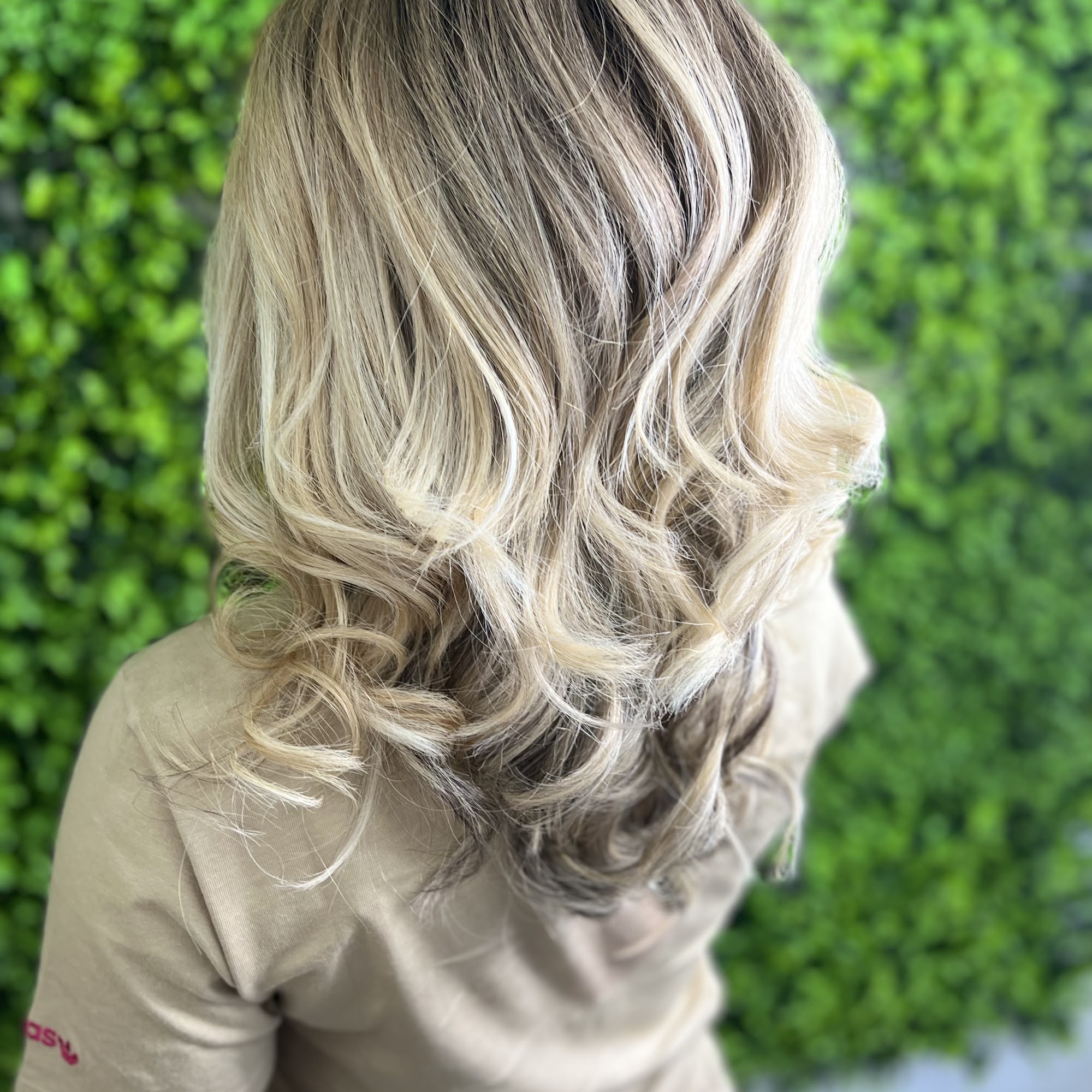 House Of Dolls Beauty Salon 514 Stanley St, New Britain Connecticut 06051