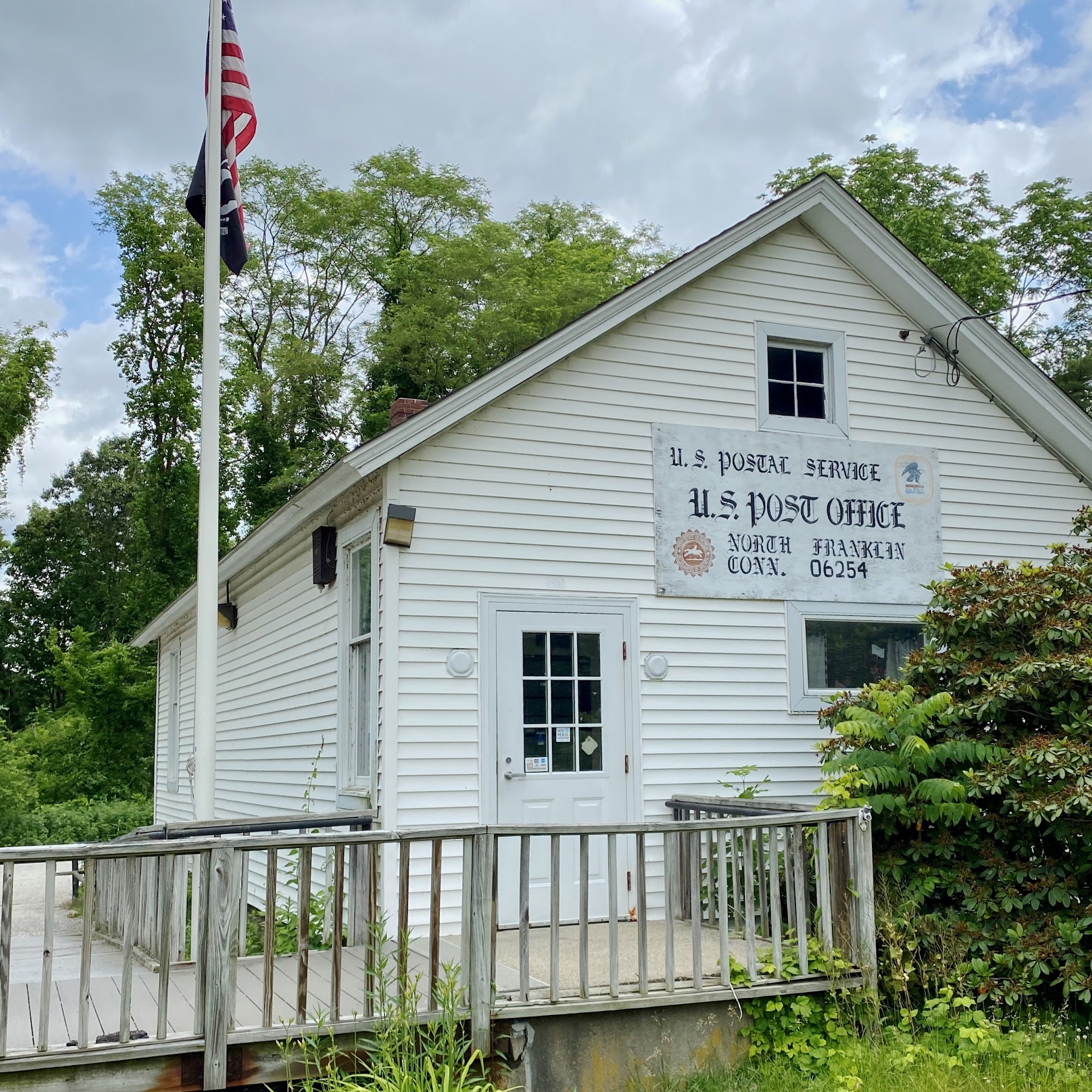 United States Postal Service North Franklin