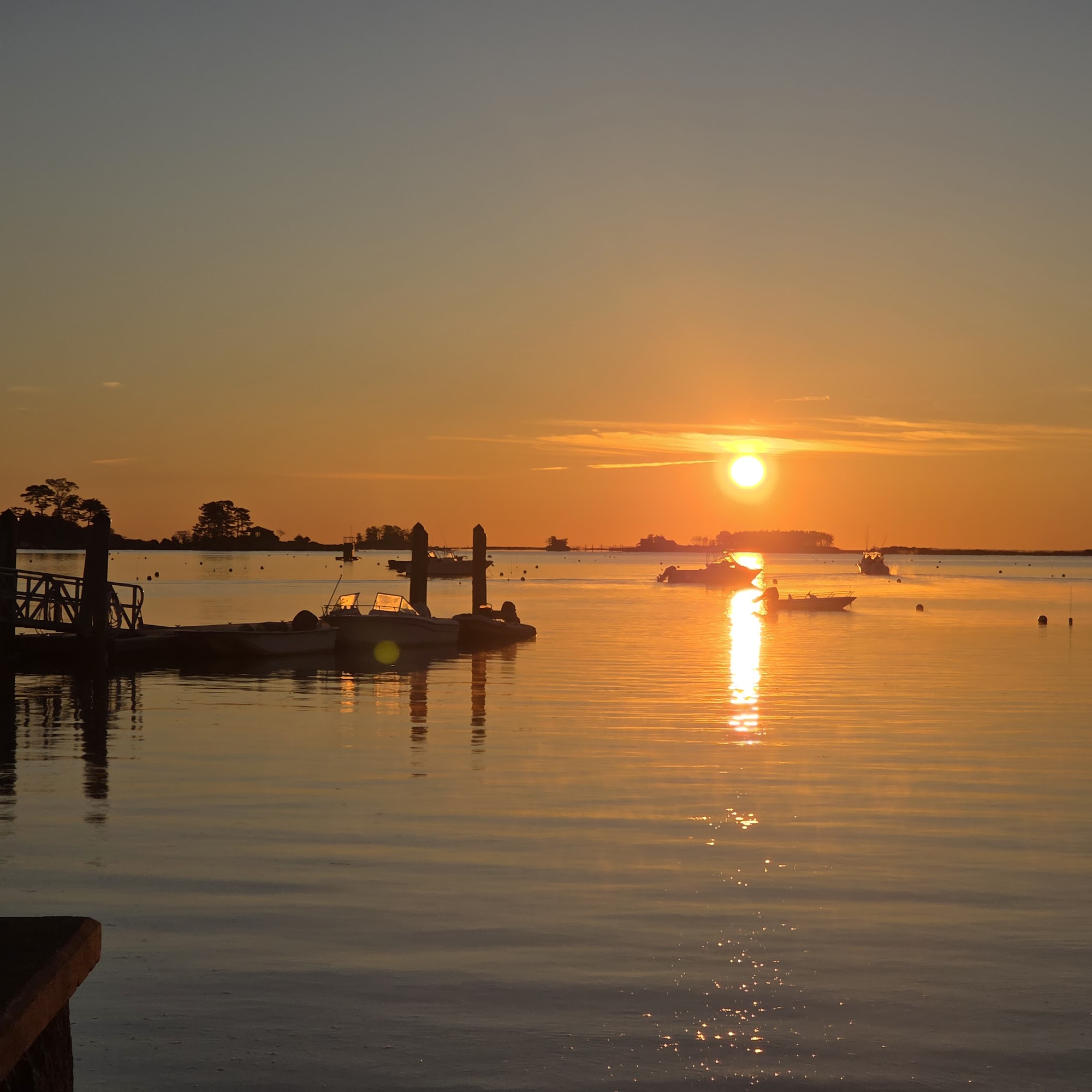 Rowayton Yacht Club at Hickory Bluff Norwalk