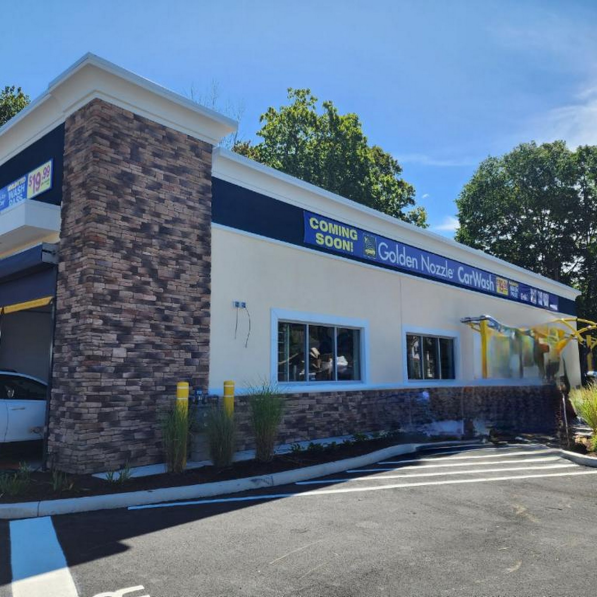 Golden Nozzle Car Wash