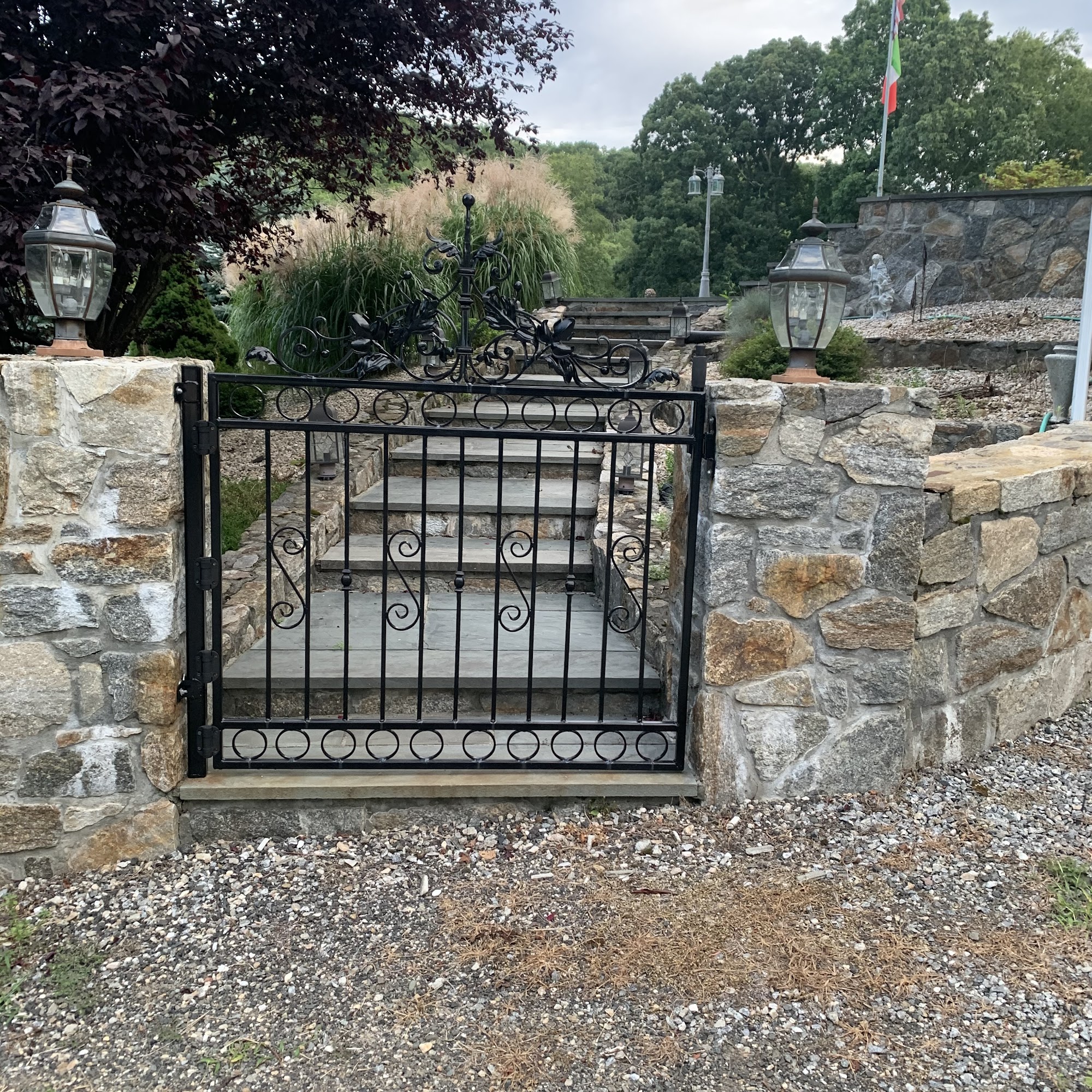 Man Of Steel Welding Services 19 Beach St, Seymour Connecticut 06483