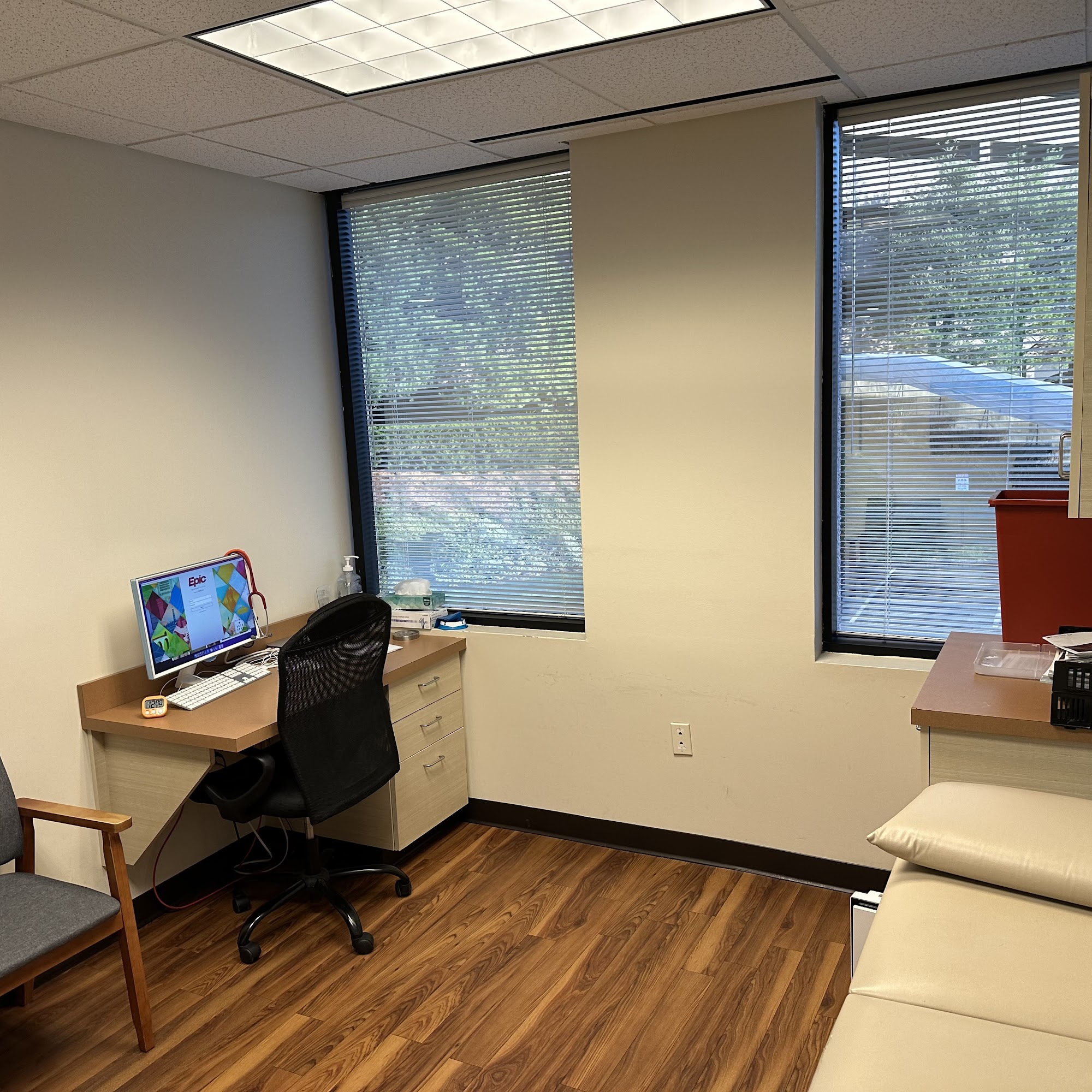 Allergy Center of Connecticut 4 Corporate Dr # 295, Shelton Connecticut 06484