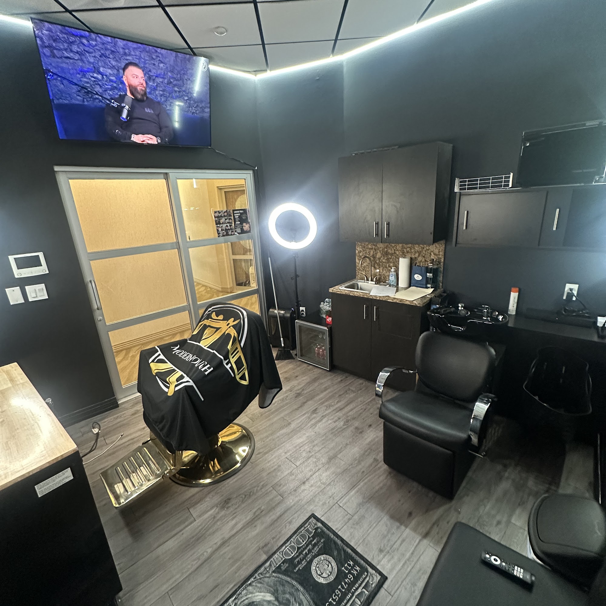 Modern Touch Barber Studio
