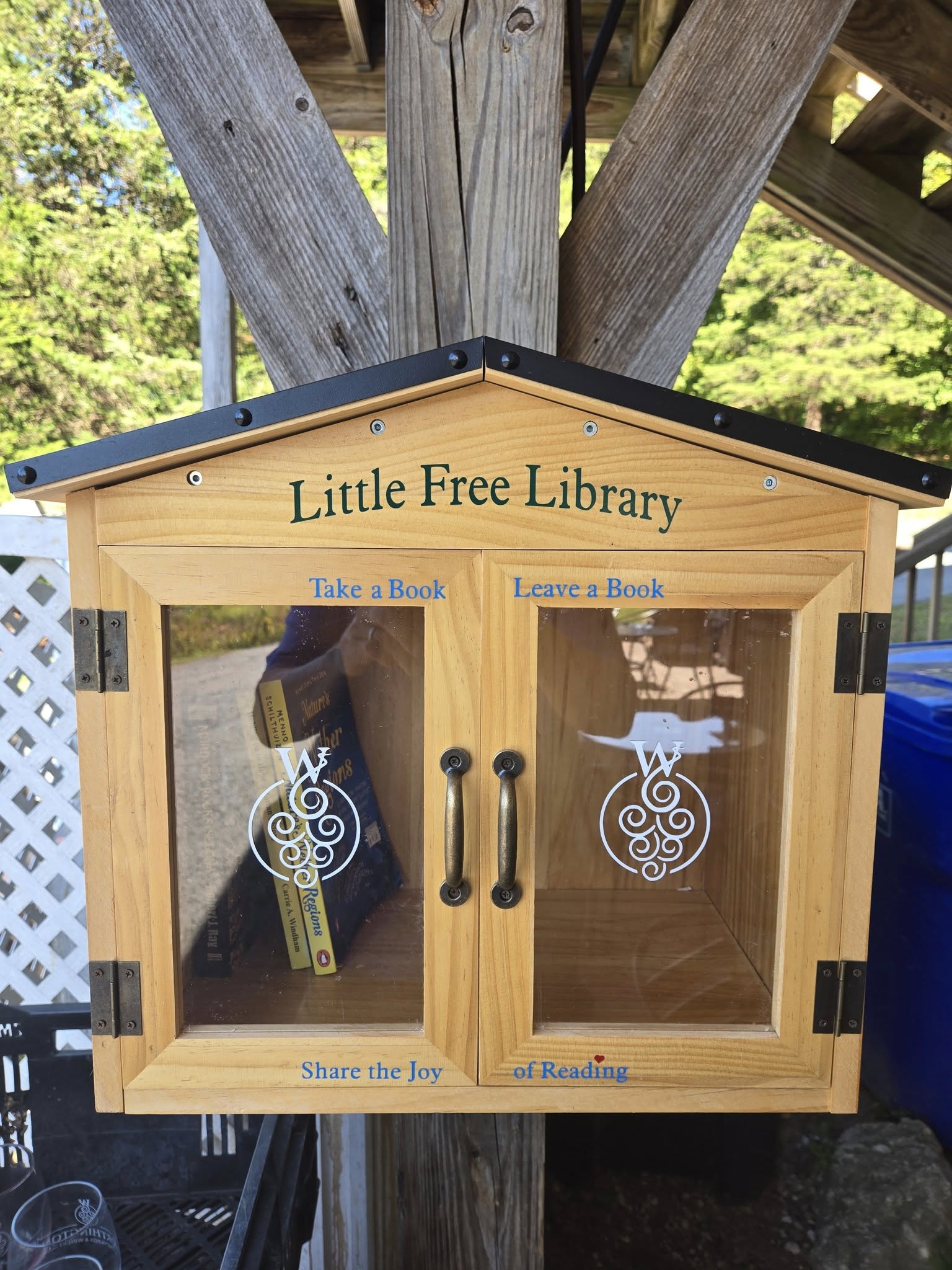 Worthington Vineyard & Winery Somers