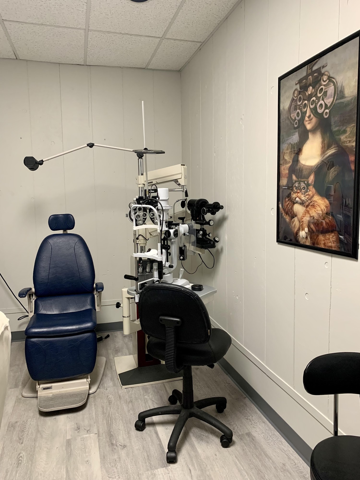 Vision Center Associates