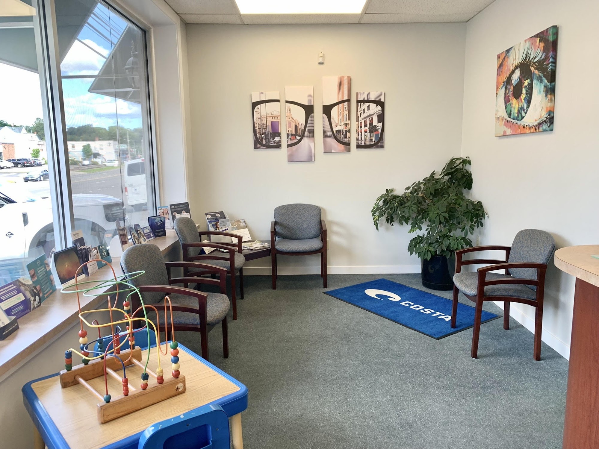 Vision Center Associates