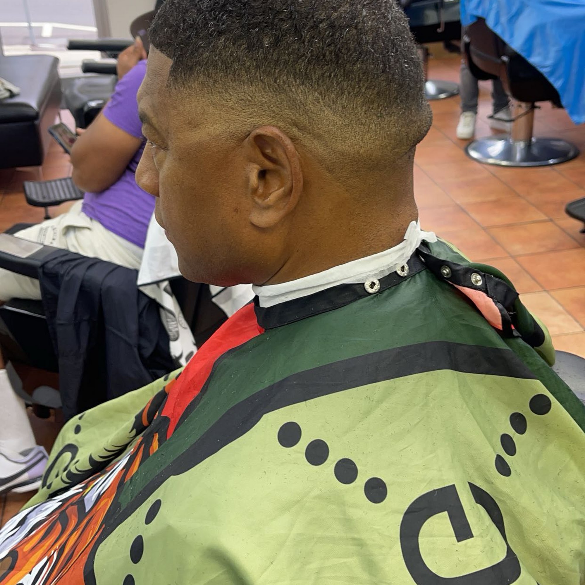 flyguy_john barbershop