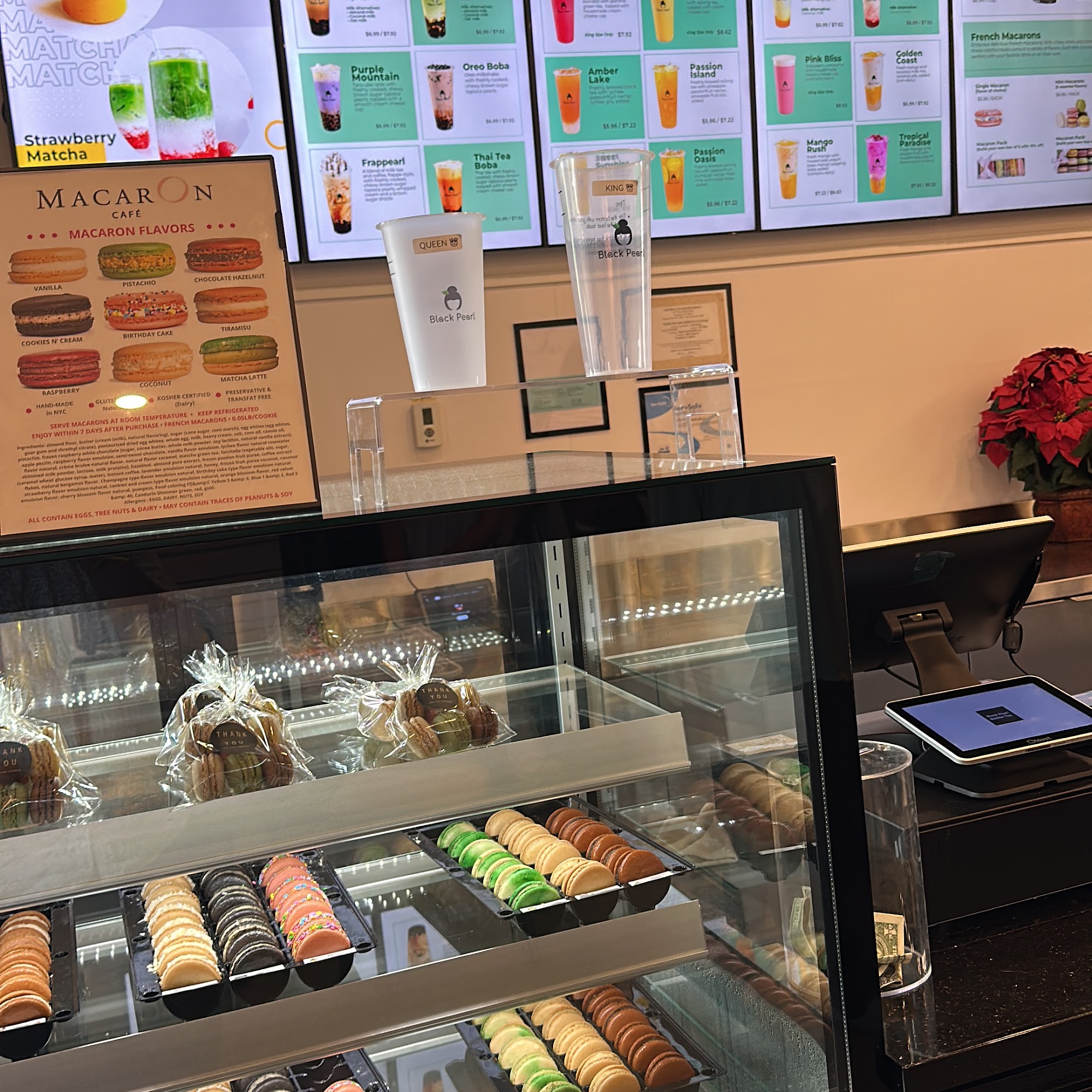 Black Pearl Bubble Tea (Trumbull) Trumbull