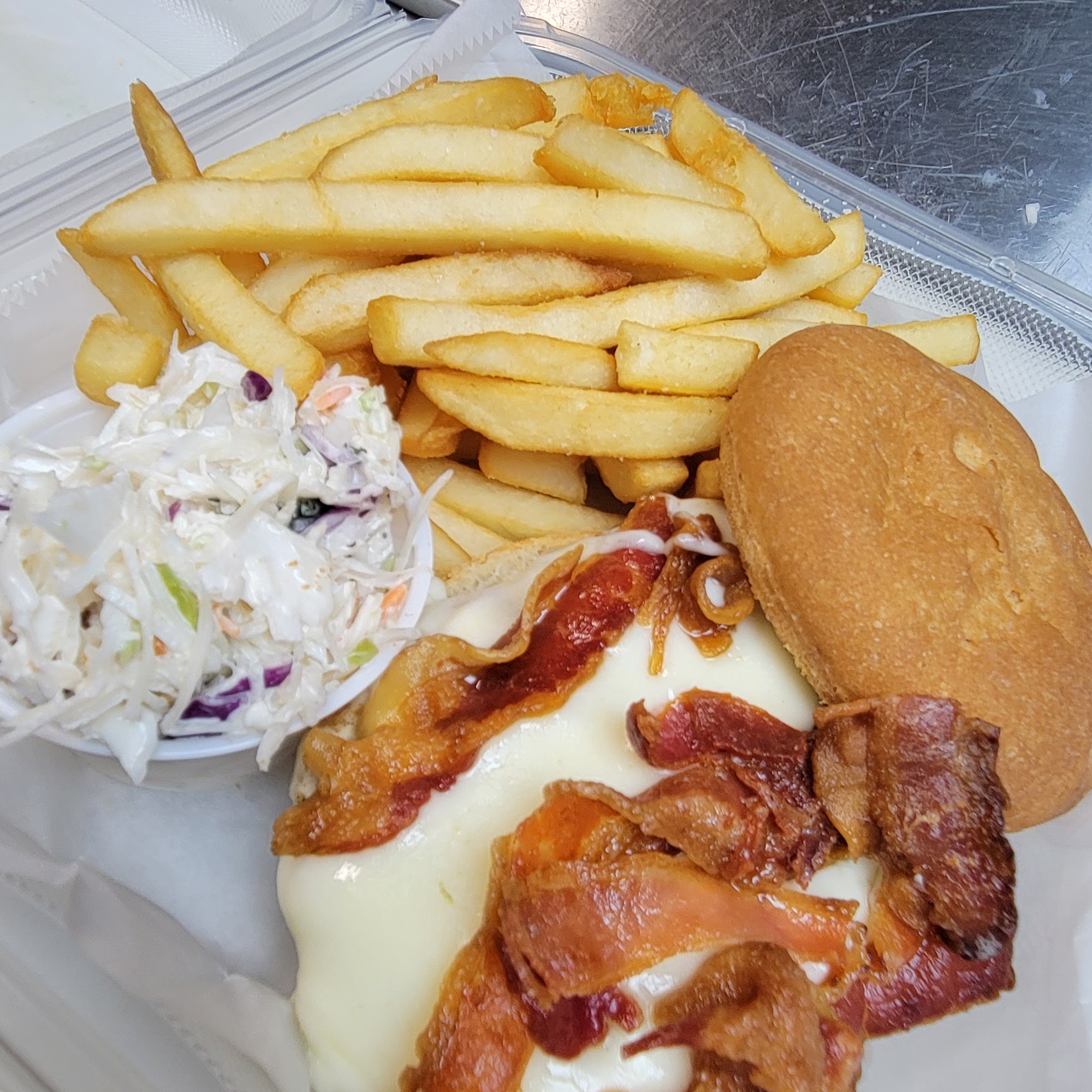 Elmo's Dockside Vernon