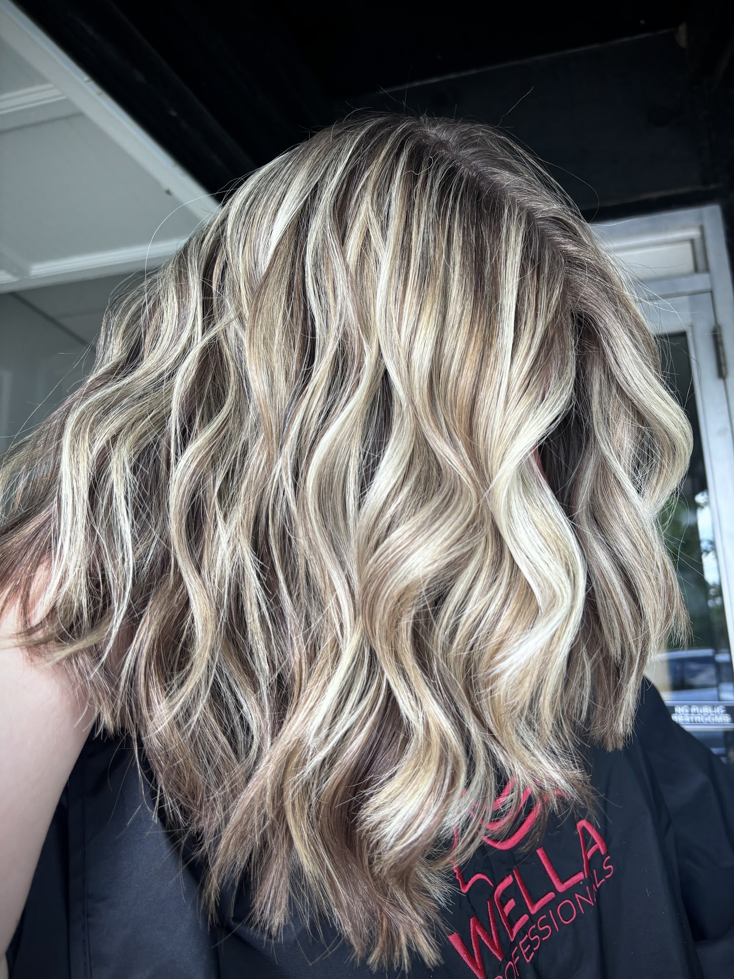 Thirteen 33 Hair Salon