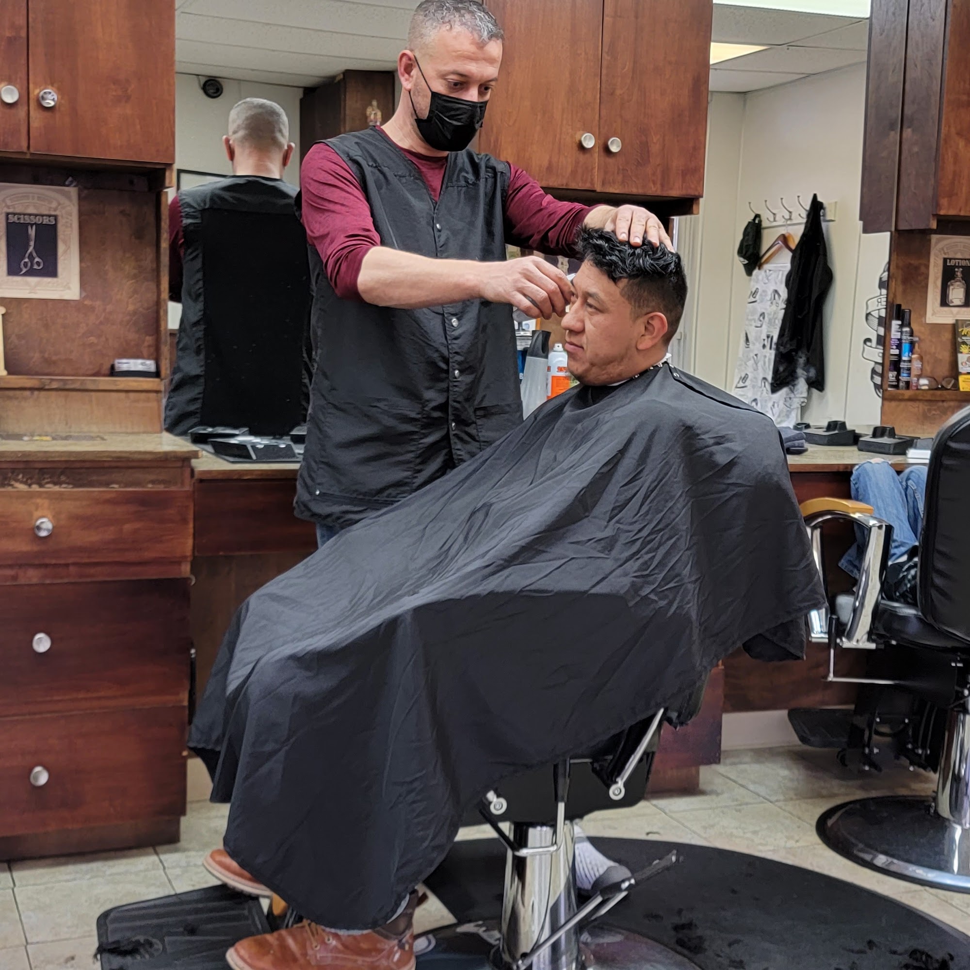 Celebrity Cuts 1860 Baldwin St, Waterbury Connecticut 06706