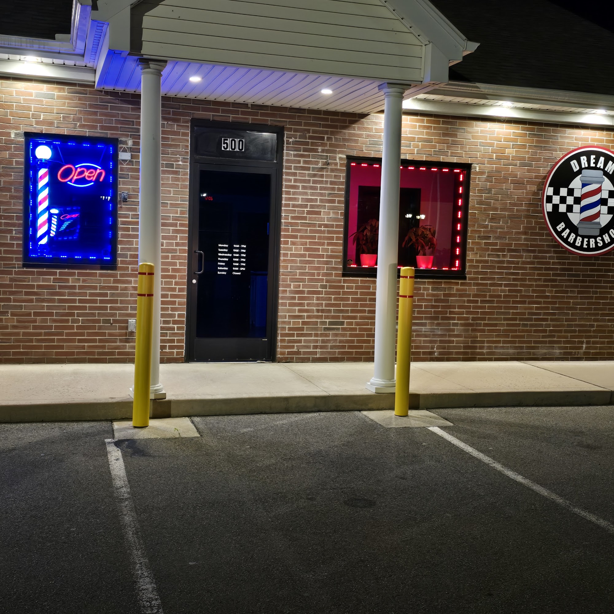 Dream Barbershop 500 Silas Deane Hwy, Wethersfield Connecticut 06109