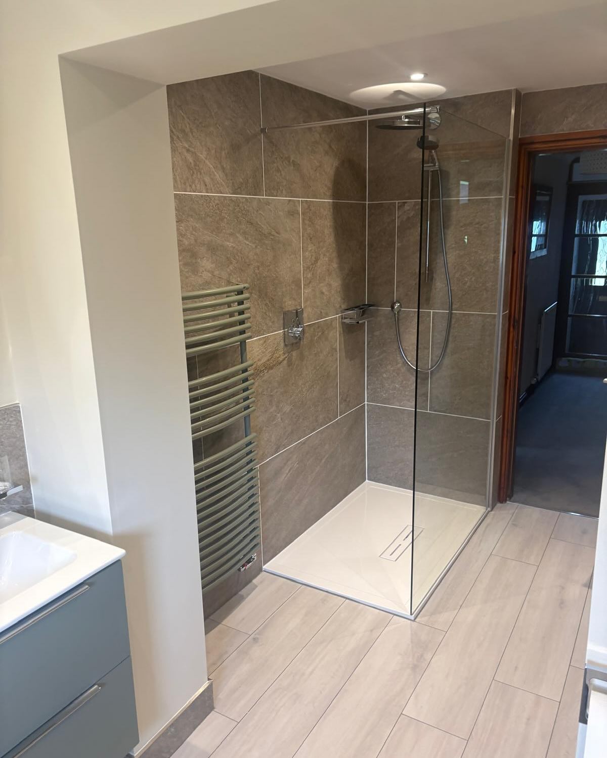 Signature Bathrooms Ltd