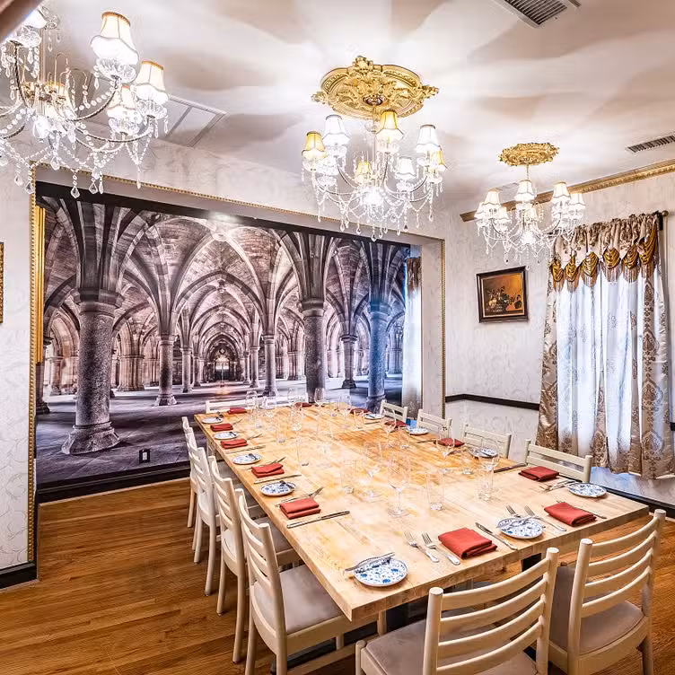 Photo credit: opentable