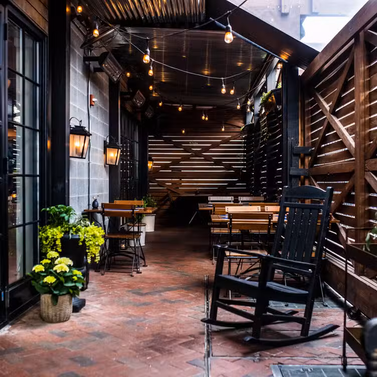 Photo credit: opentable