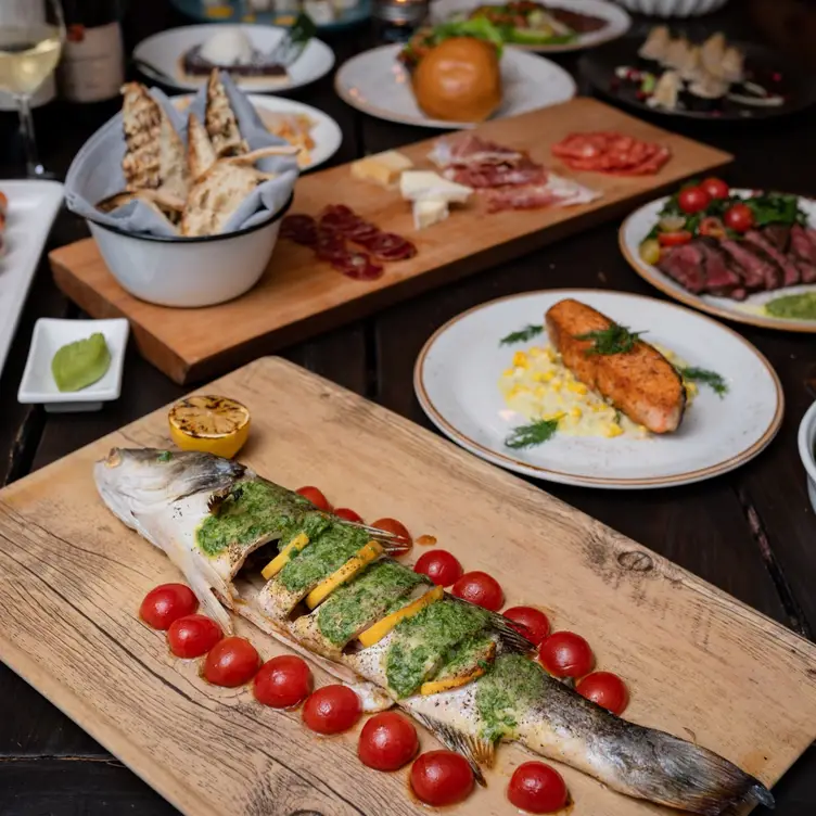 Photo credit: opentable