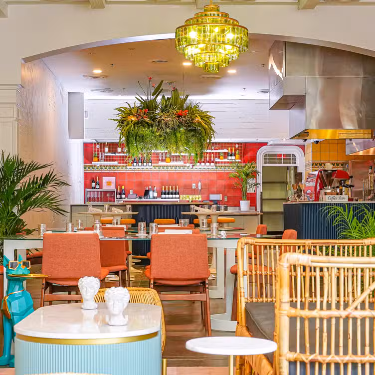 Photo credit: opentable