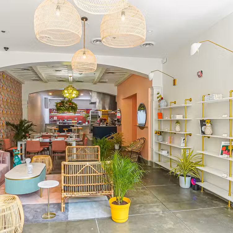 Photo credit: opentable