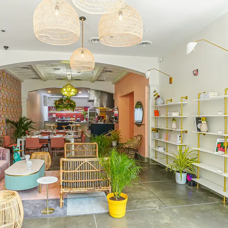 Photo credit: opentable