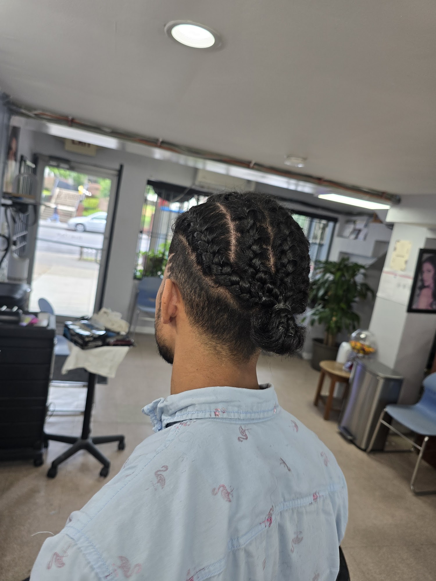 Silvia’s Beauty Salon