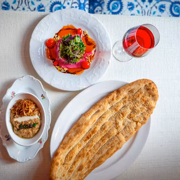 Photo credit: opentable